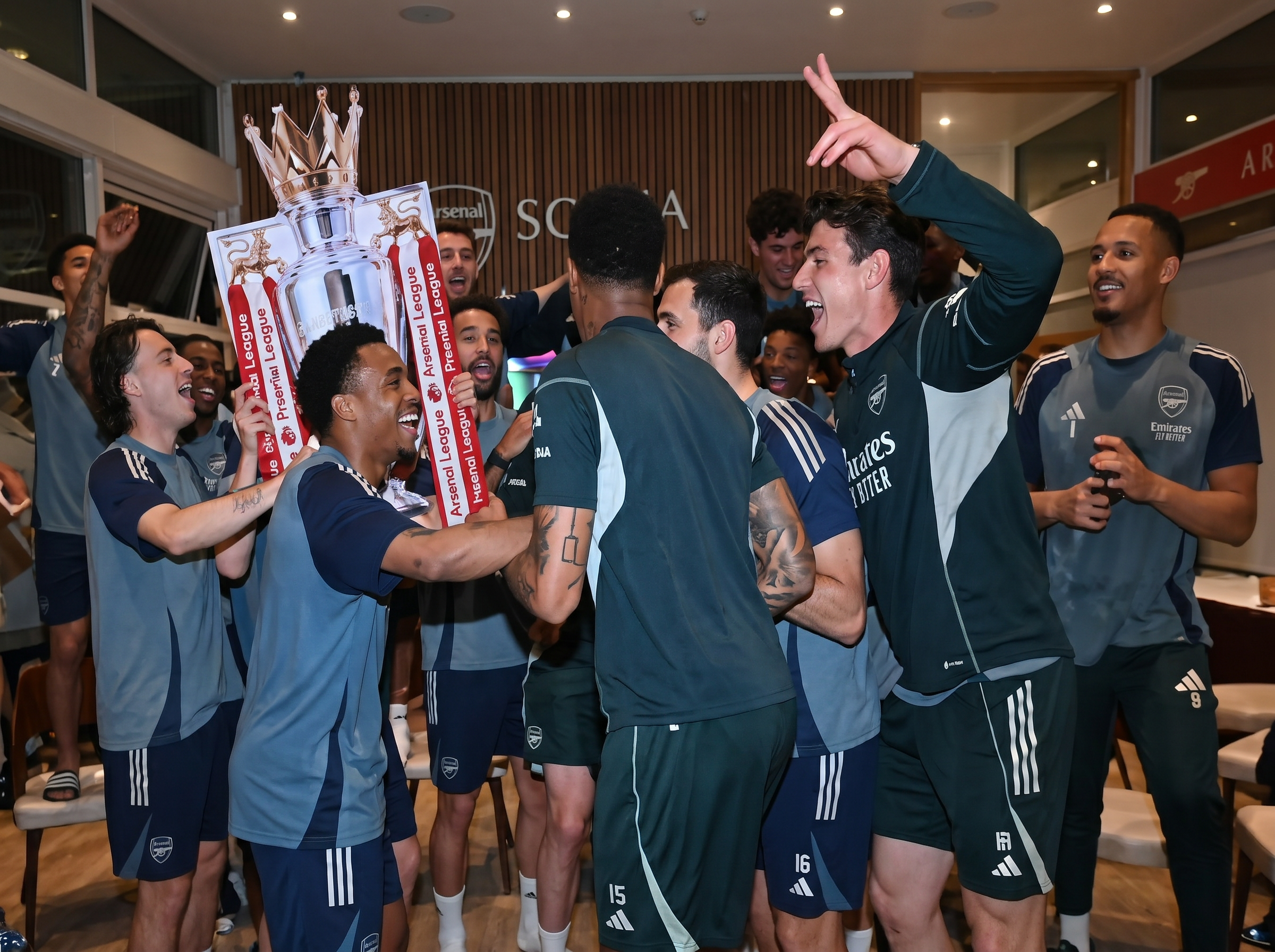 Boats, Fire, and a TikTok Anthem: Arsenal's Journey to Premier League Glory