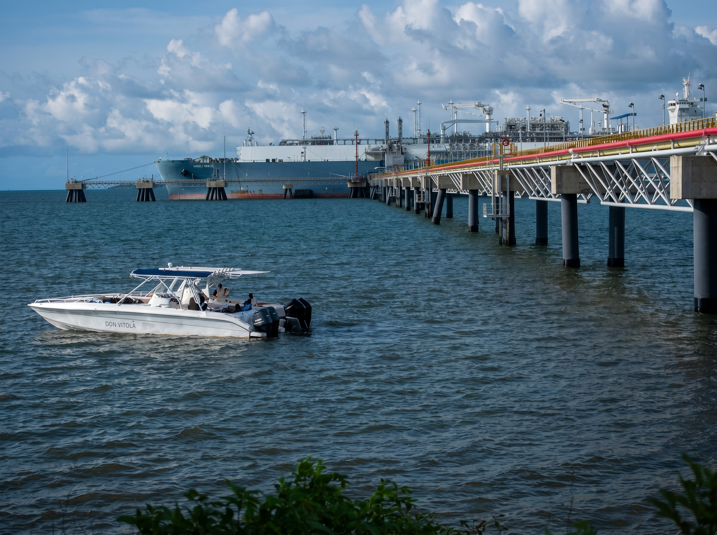 Colombia Prioritizes Promigas SA's LNG Project Amid Gas Supply Concerns