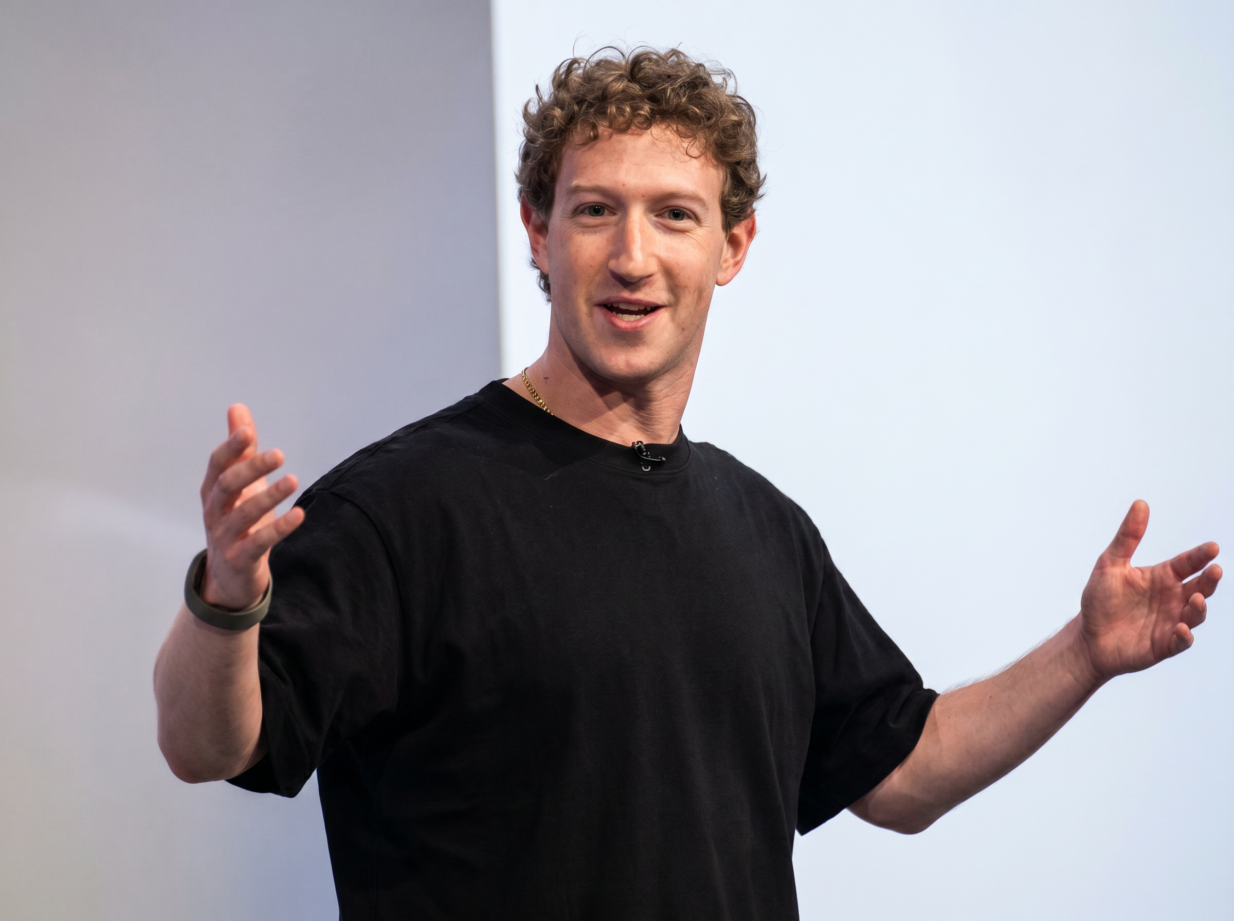 Meta's Latest Struggles, Google's Search Revolution, and AI's Unpopularity Among Graduates