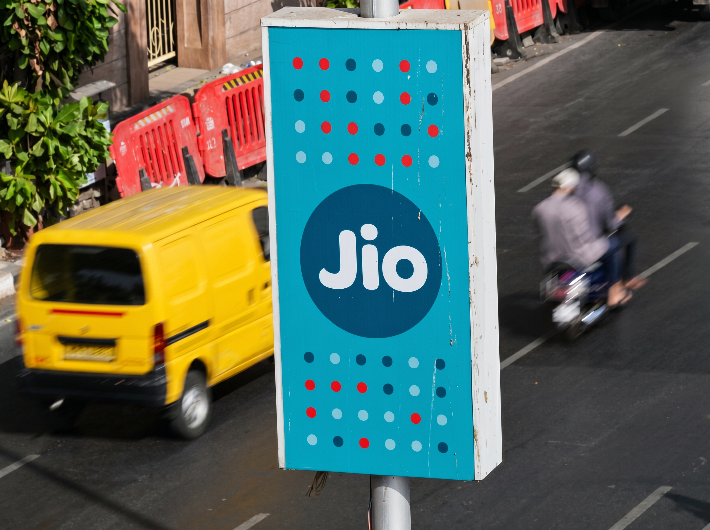 Mukesh Ambani Confirms Jio Platforms Will File IPO Papers This Friday