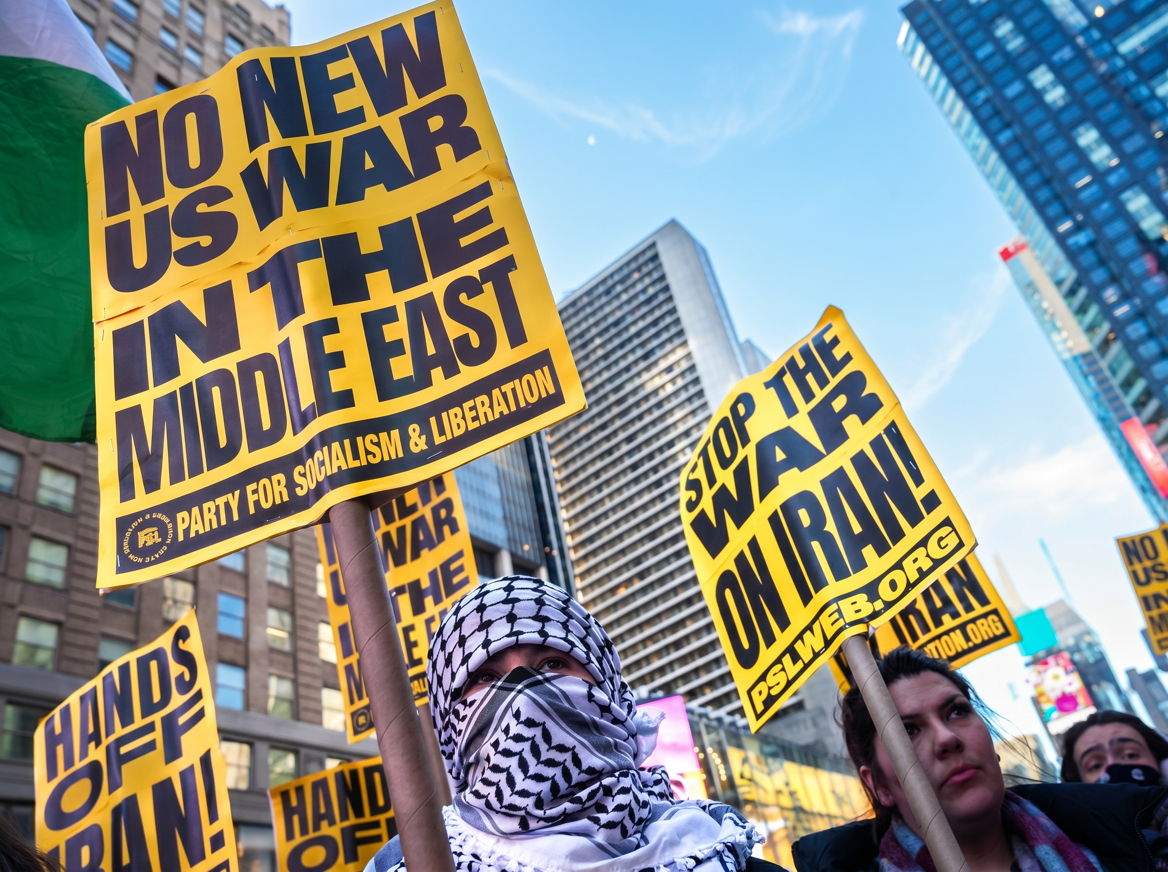 Public Backlash Grows Against Trump's War in Iran as Support Wanes