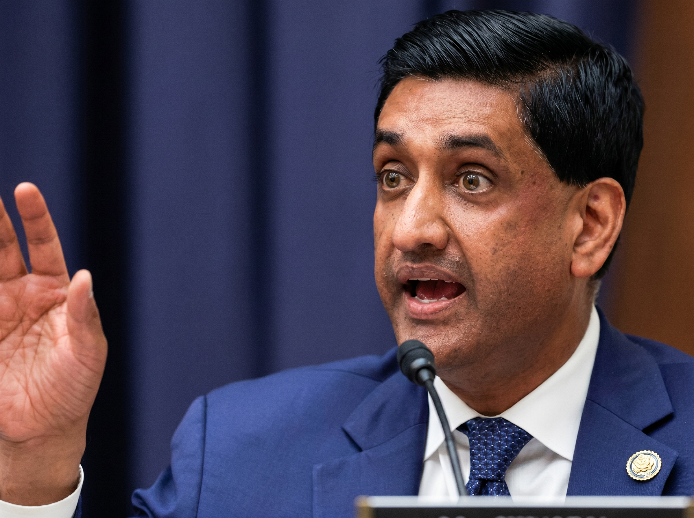 Ro Khanna Warns: Iran Conflict a Strategic Advantage for China