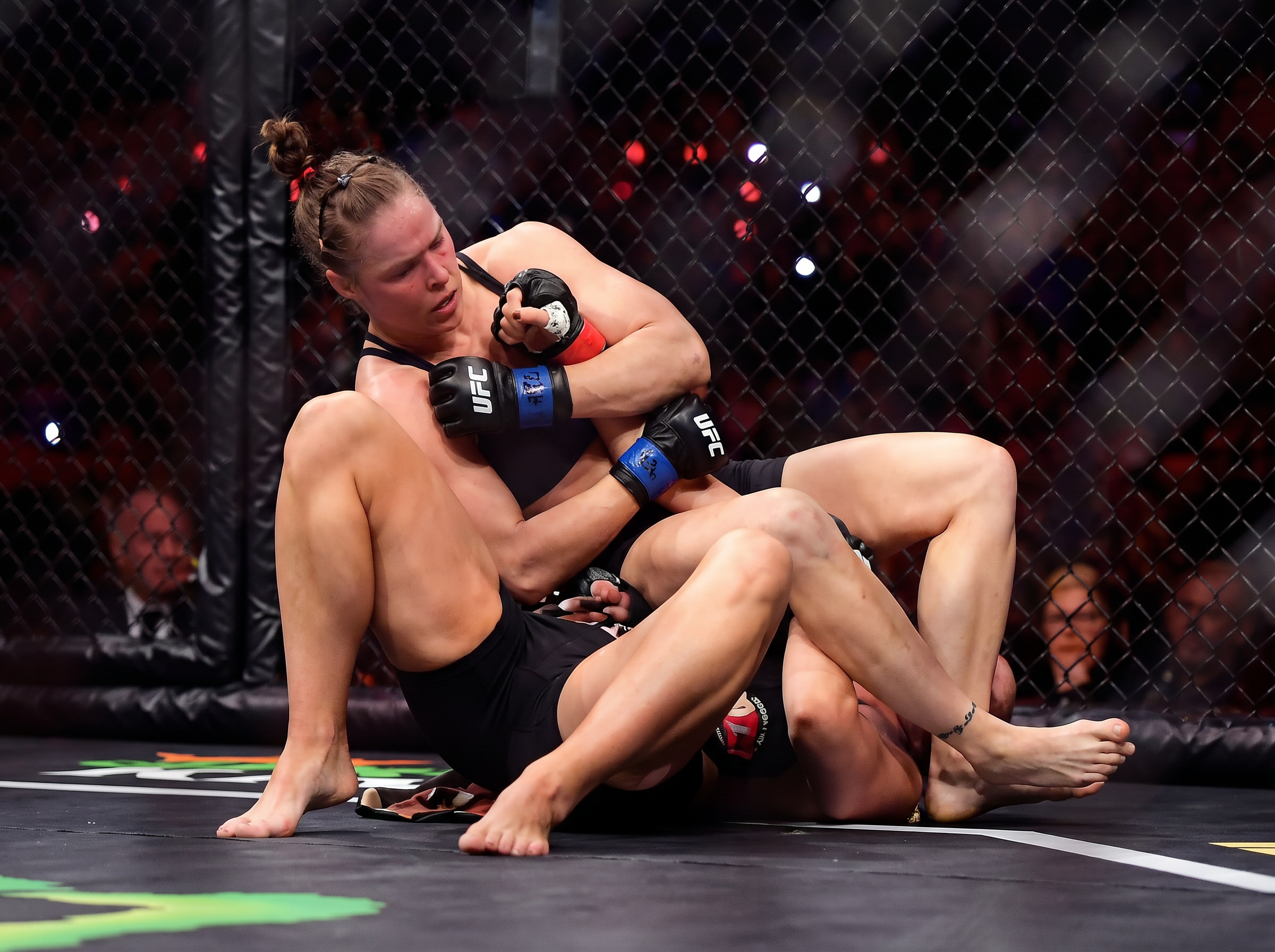 Ronda Rousey Completes Dream Comeback with Lightning-Fast Victory Over Gina Carano