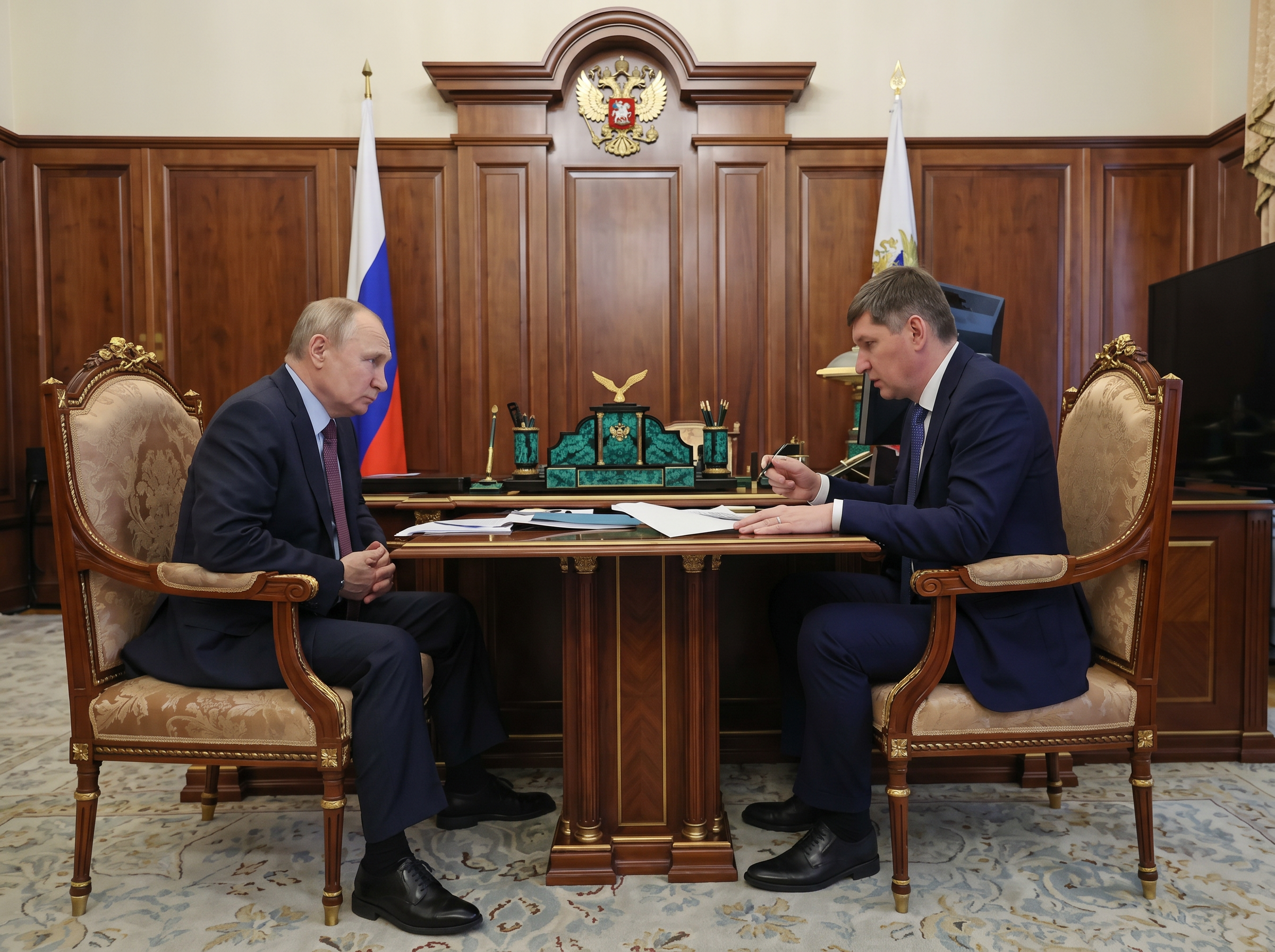 Russia Faces Economic Crisis as Reserves Dwindle and Fears of Revolution Loom