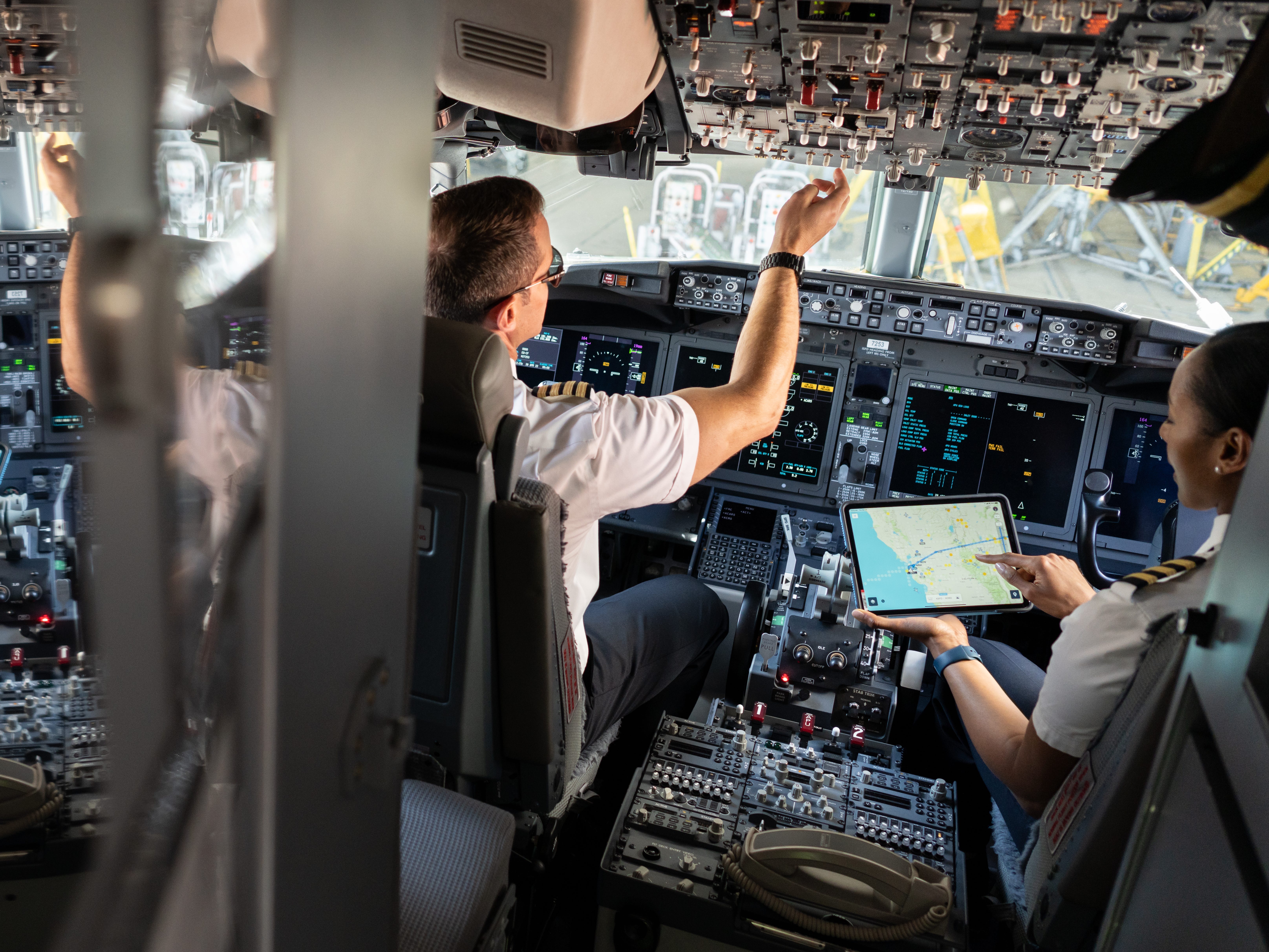 Airlines Utilize AI Technology to Optimize Seatbelt Sign Activation During Flights