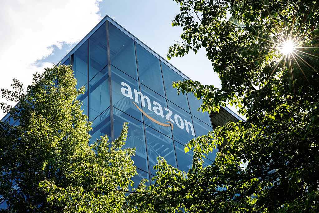 Amazon Secures $17.5 Billion Loan Amid Surge in AI Investments