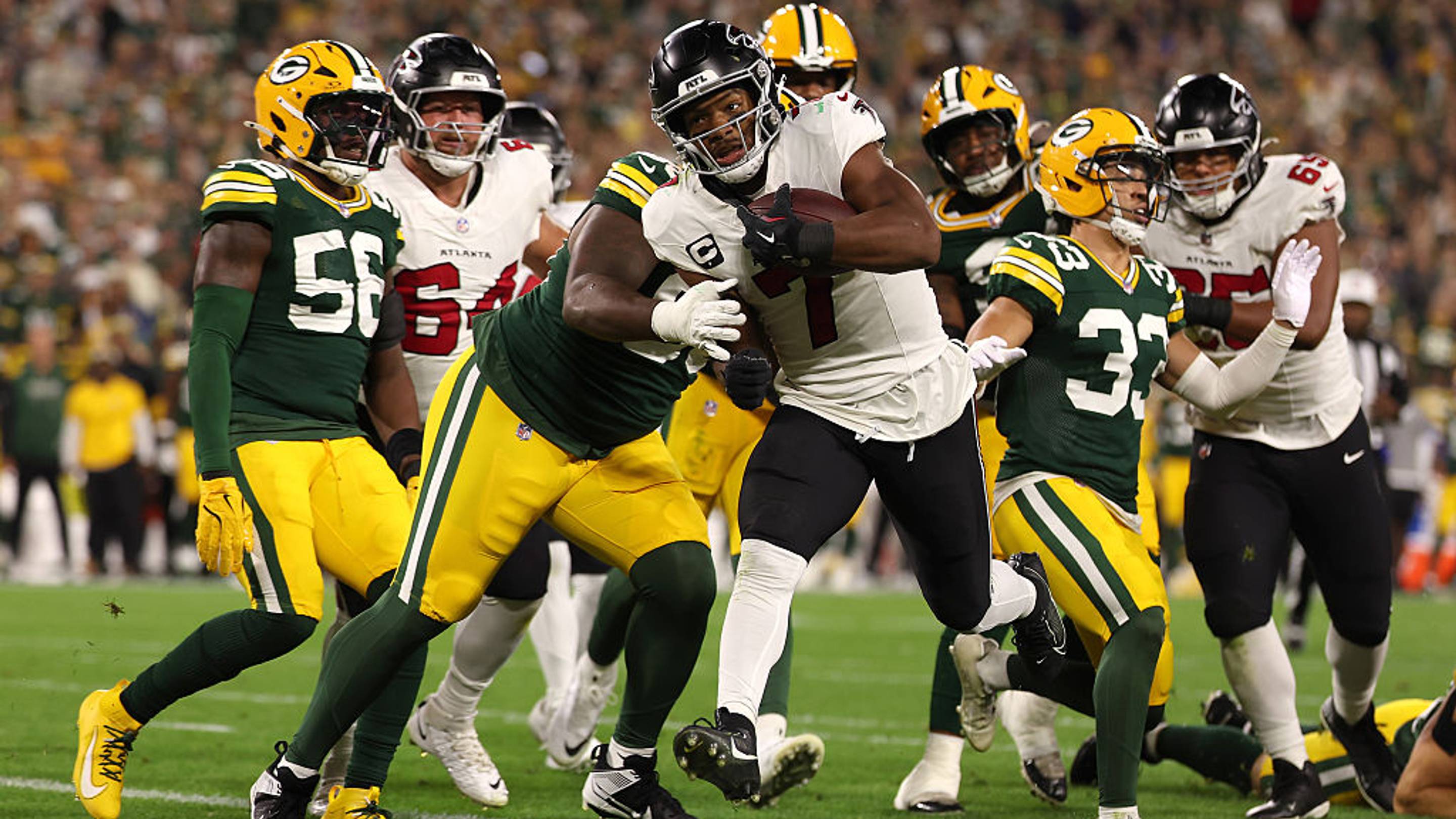 Atlanta Falcons Triumph Over Green Bay Packers 35-14 at Lambeau Field