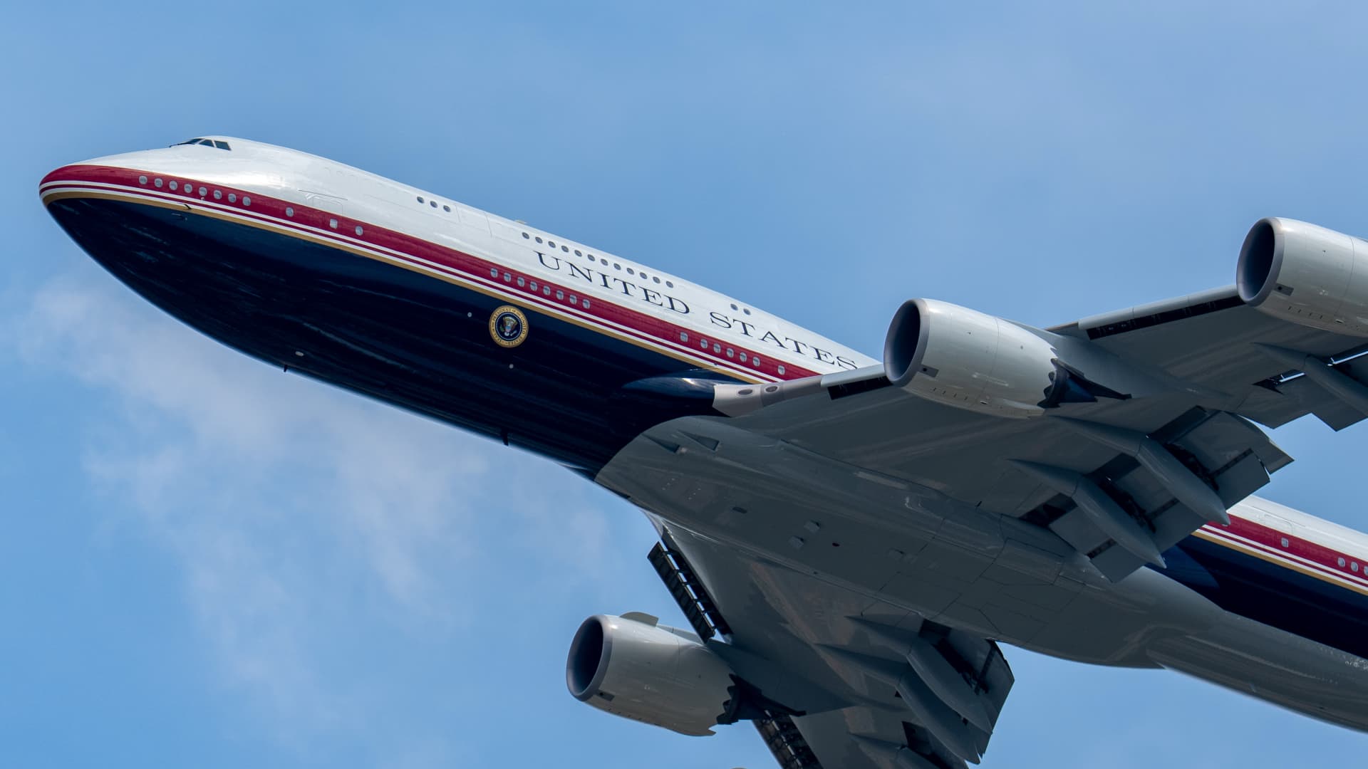 Boeing CEO Kelly Ortberg Indicates Financial Recovery Needed for New Jet Launch