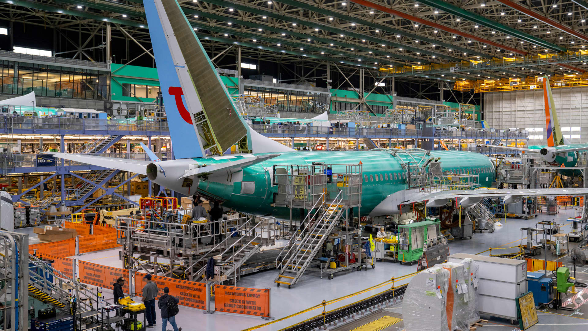 Boeing Engineers and Technical Workers Secure New Contract, Averting Strike