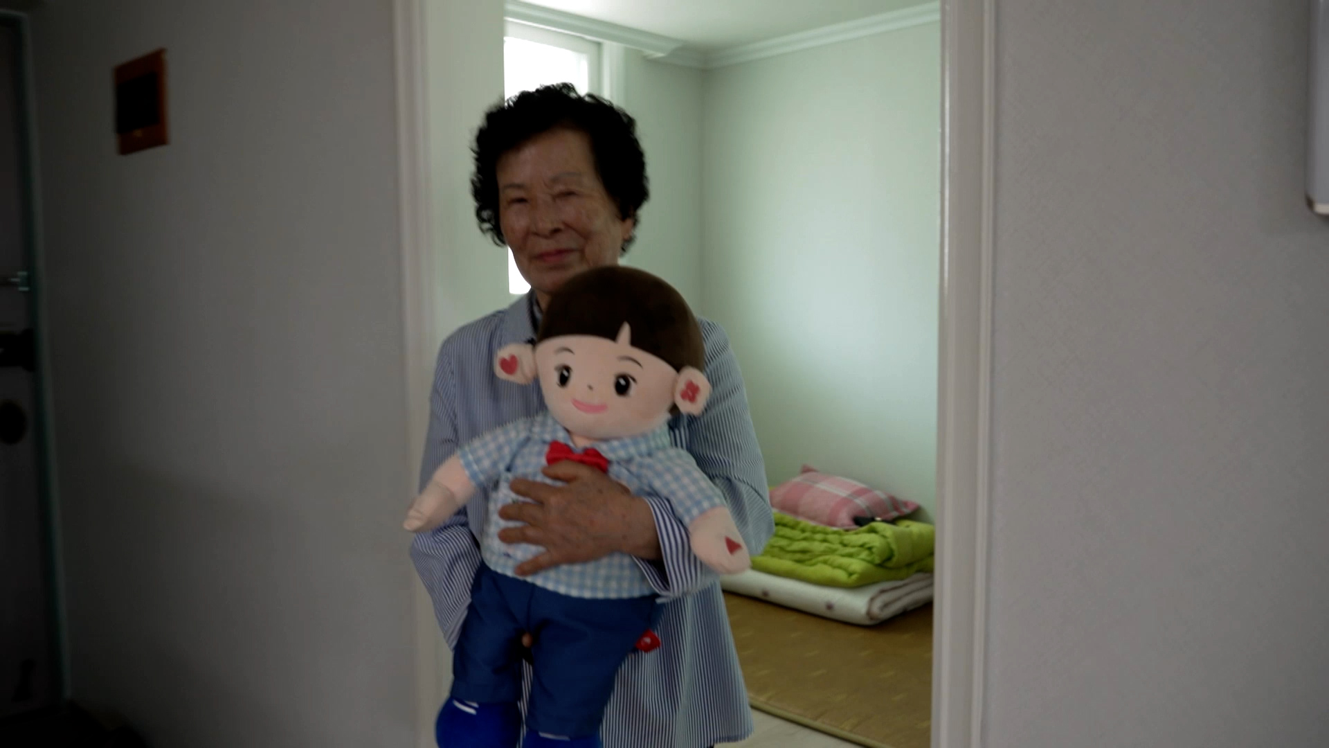 Can AI Cure Loneliness? South Korea's Robot Companions for Seniors