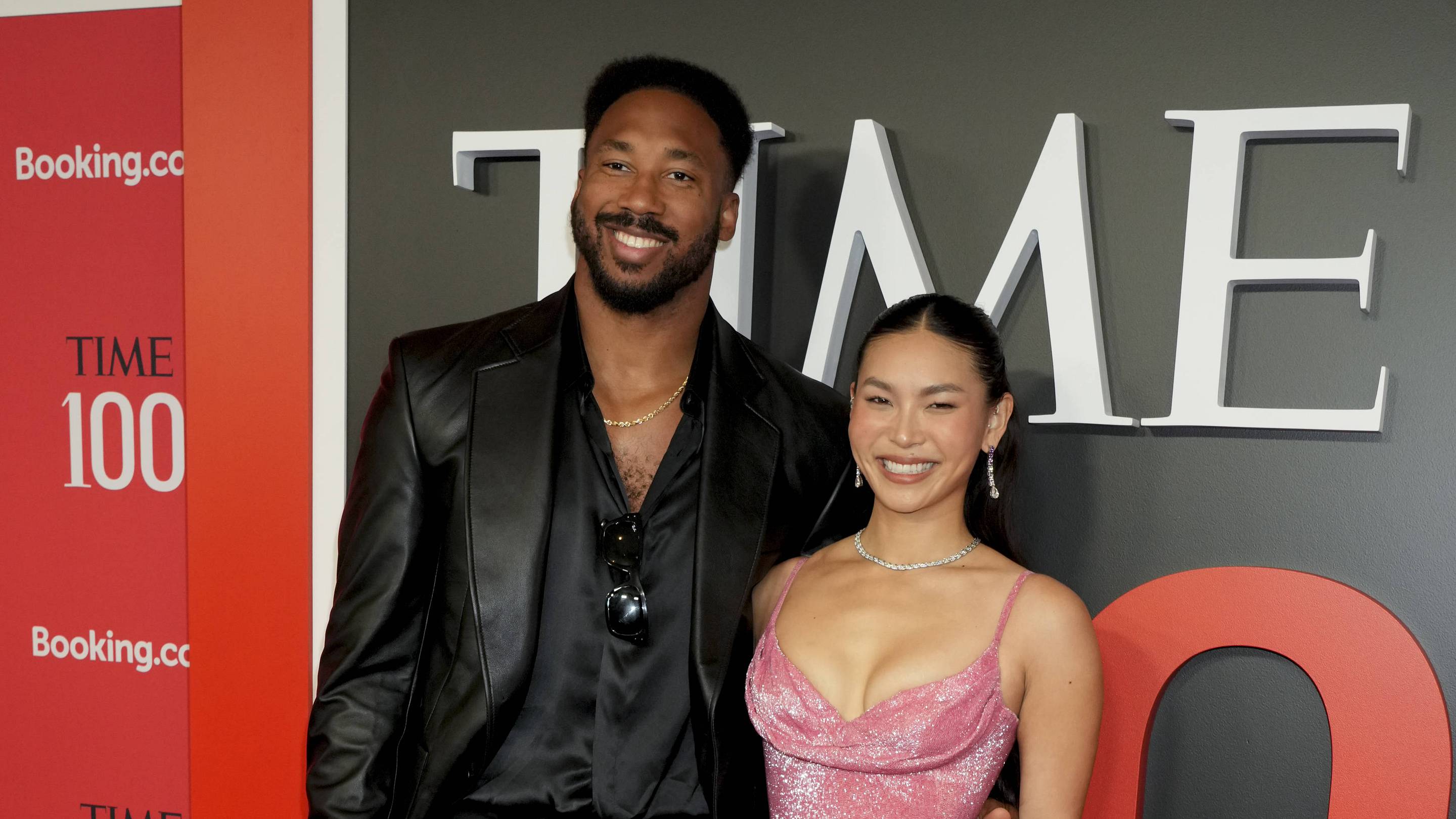 Chloe Kim Supports Myles Garrett in Rams Colors After Trade from Browns