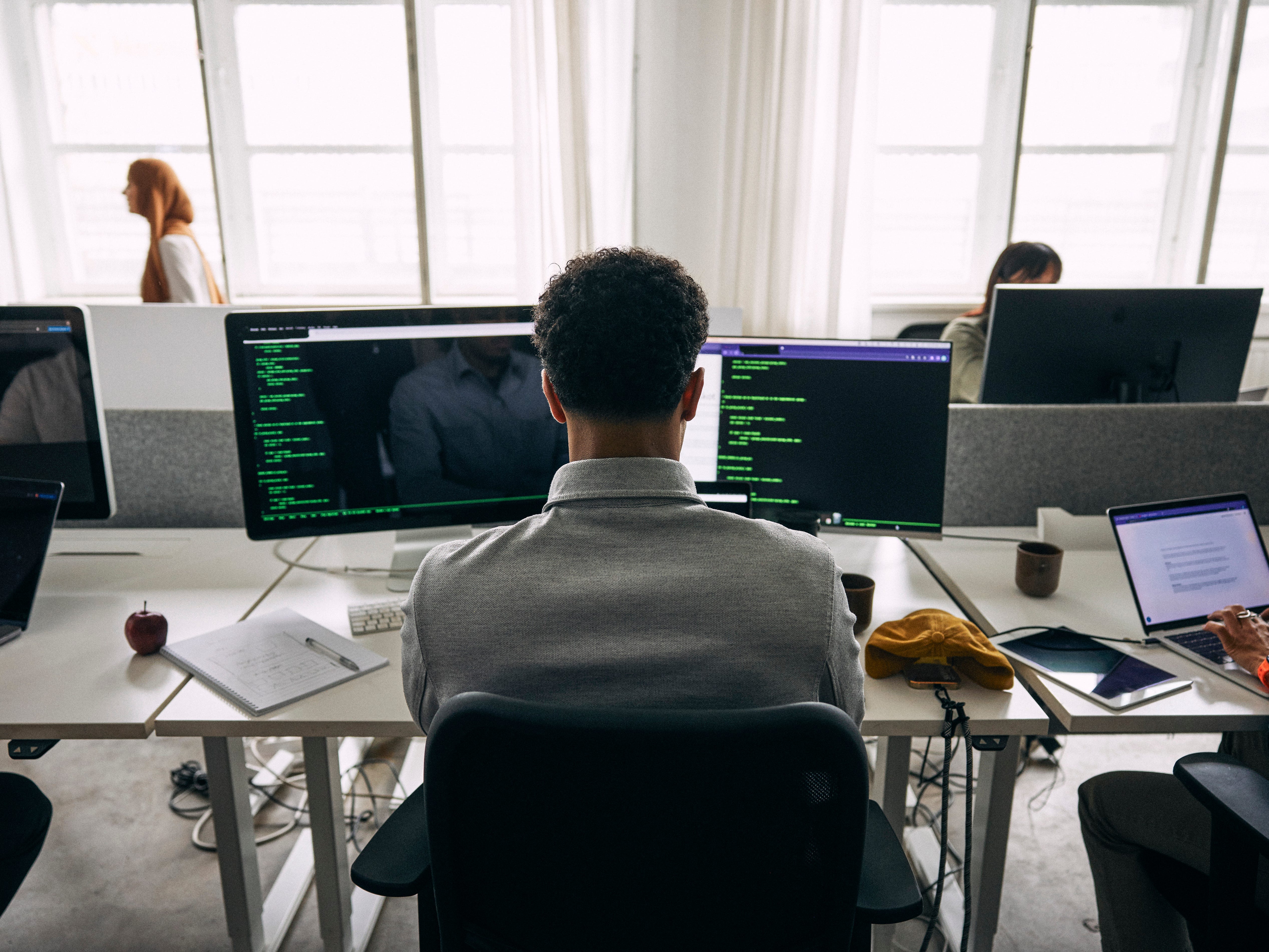 Chris Degnan Critiques Forward-Deployed Engineering Roles in AI Sector