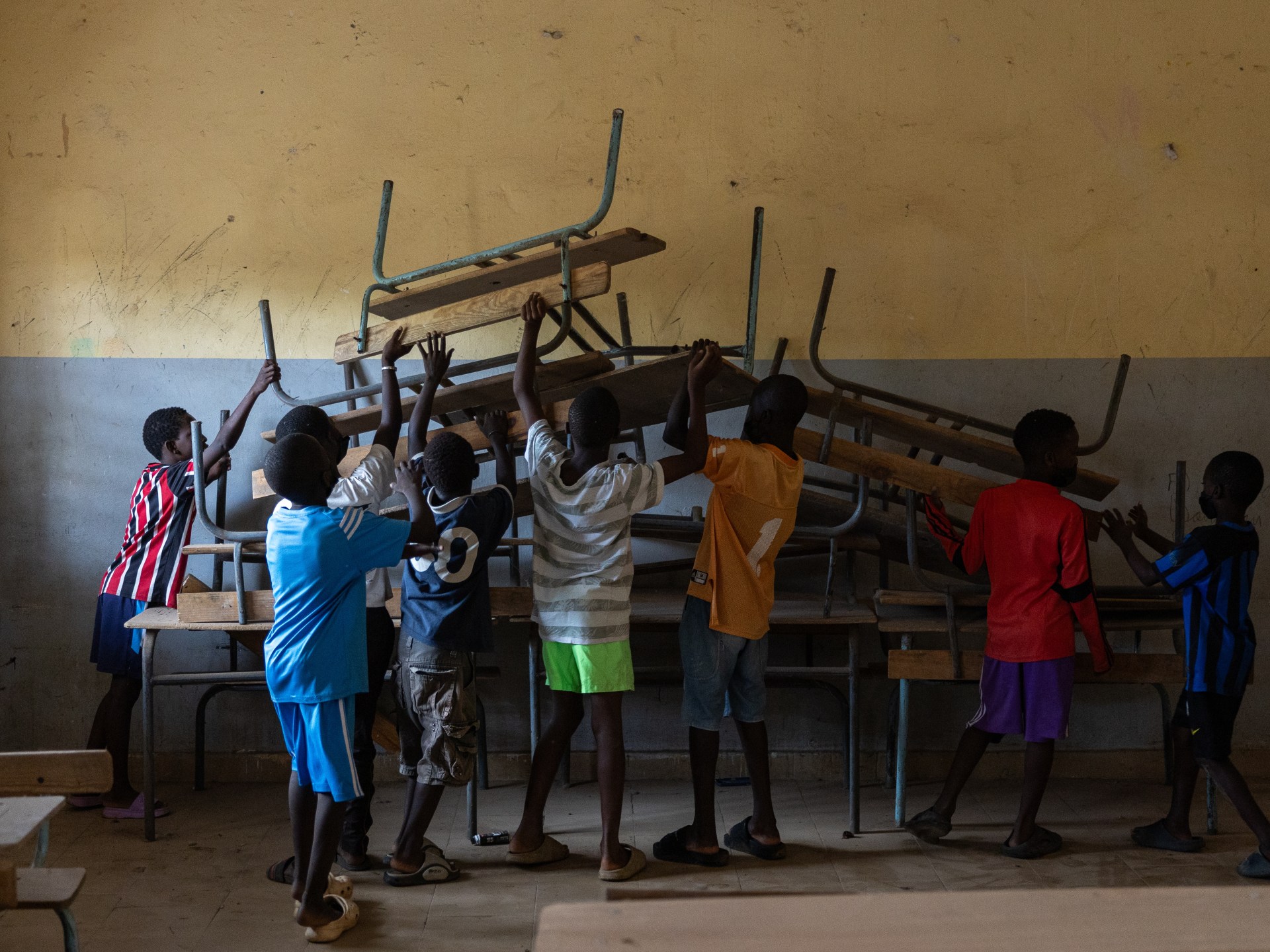 Community Comes Together in Dakar to Revitalize Local School Ahead of Academic Year