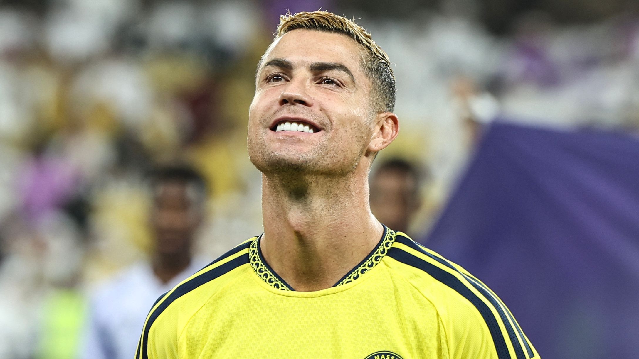 Cristiano Ronaldo's Generosity Shines as Alvaro Gonzalez Discusses Wage Issues at Al-Nassr