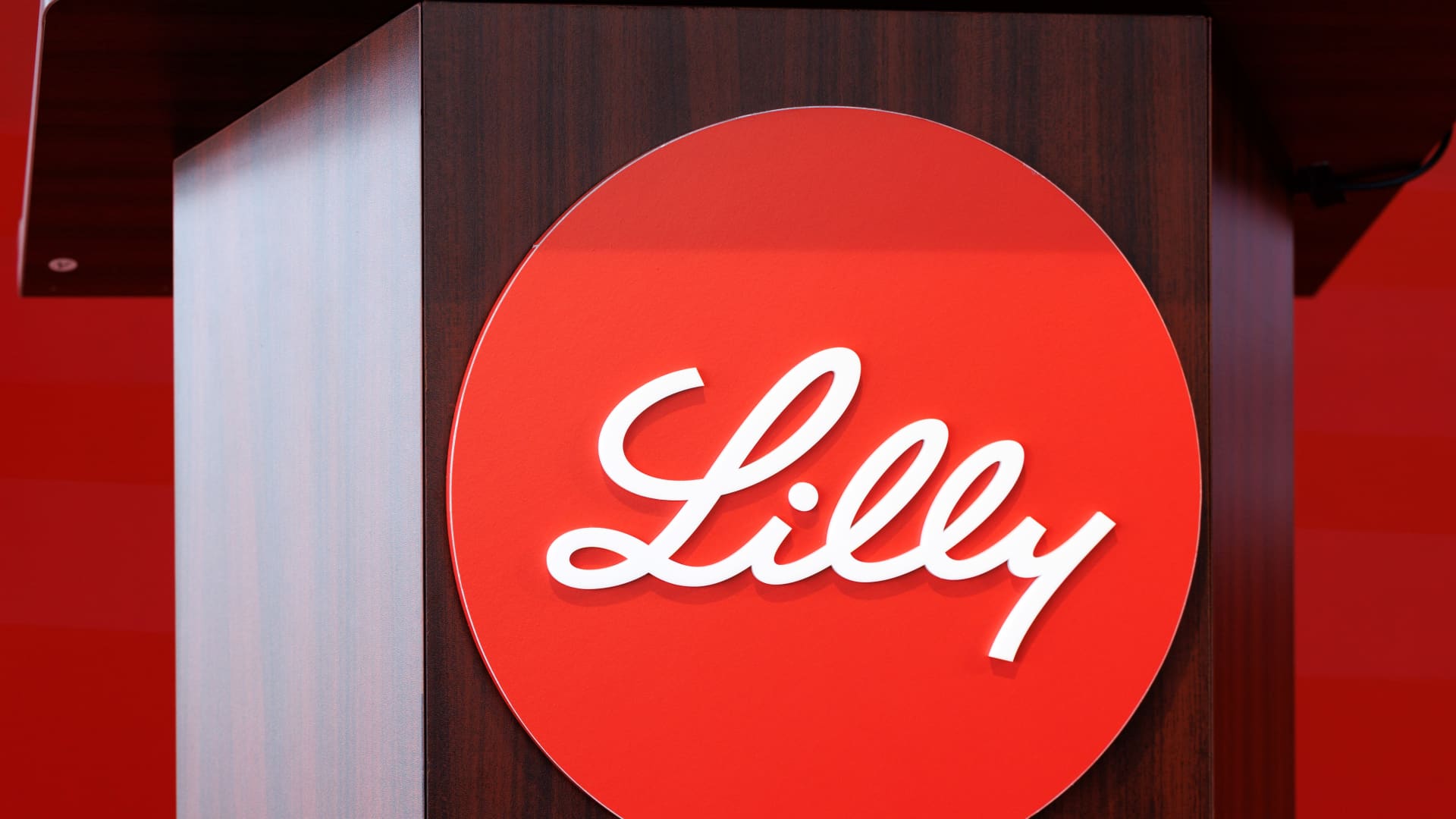 Eli Lilly's Combination Therapy Shows Promising Weight Loss Results in Mid-Stage Trial