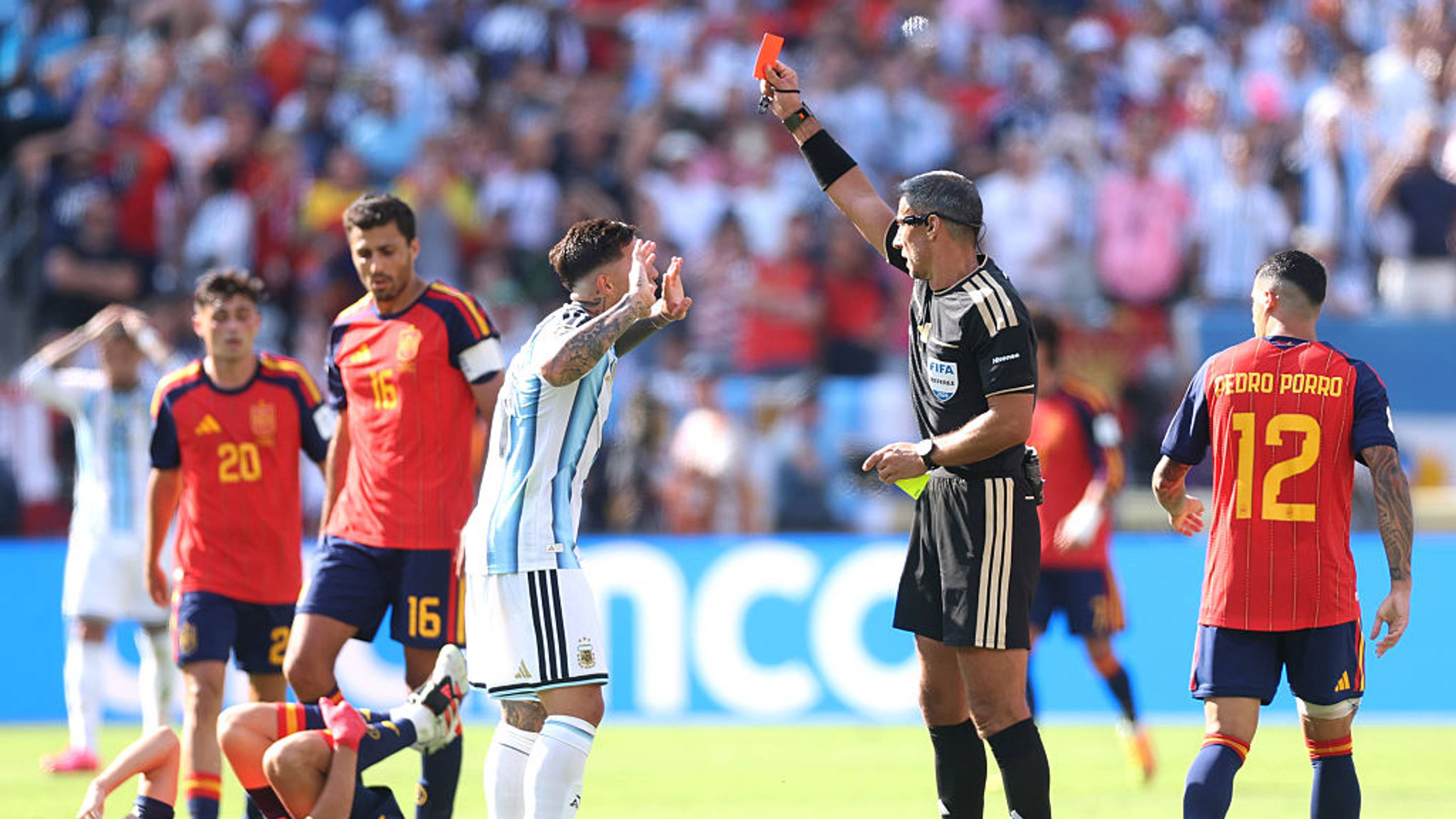 Enzo Fernández Sent Off in 2026 World Cup Final Against Spain