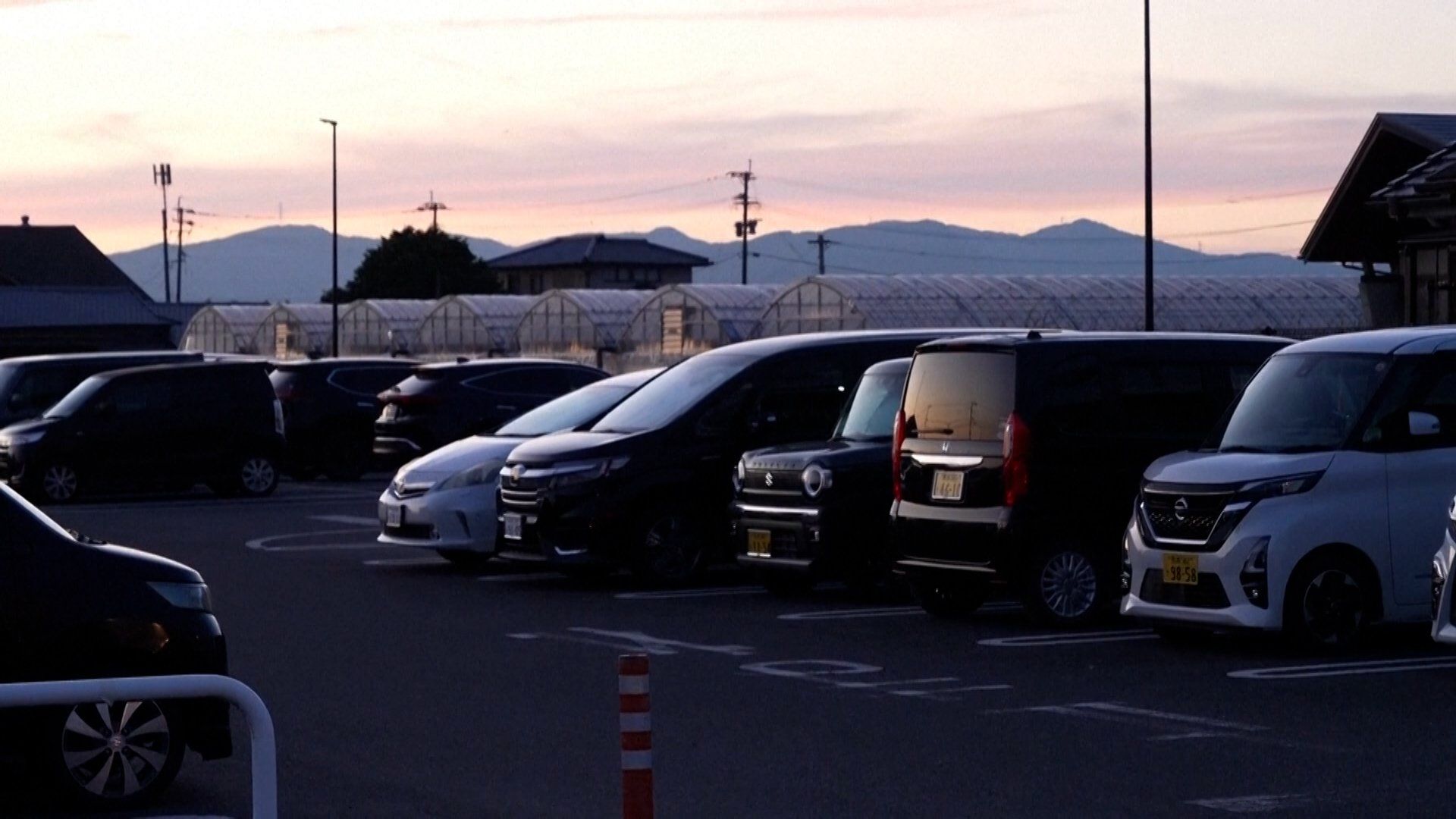 Families Seek Shelter in Cars as Japan Faces Aftermath of Devastating Earthquake