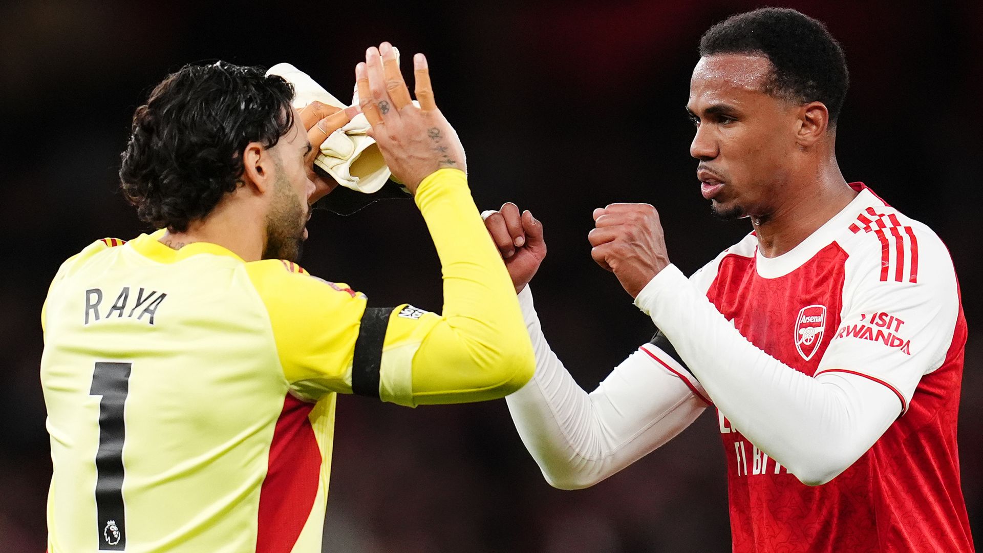 Gary Neville Believes Arsenal Must Seize Title Opportunity Against City