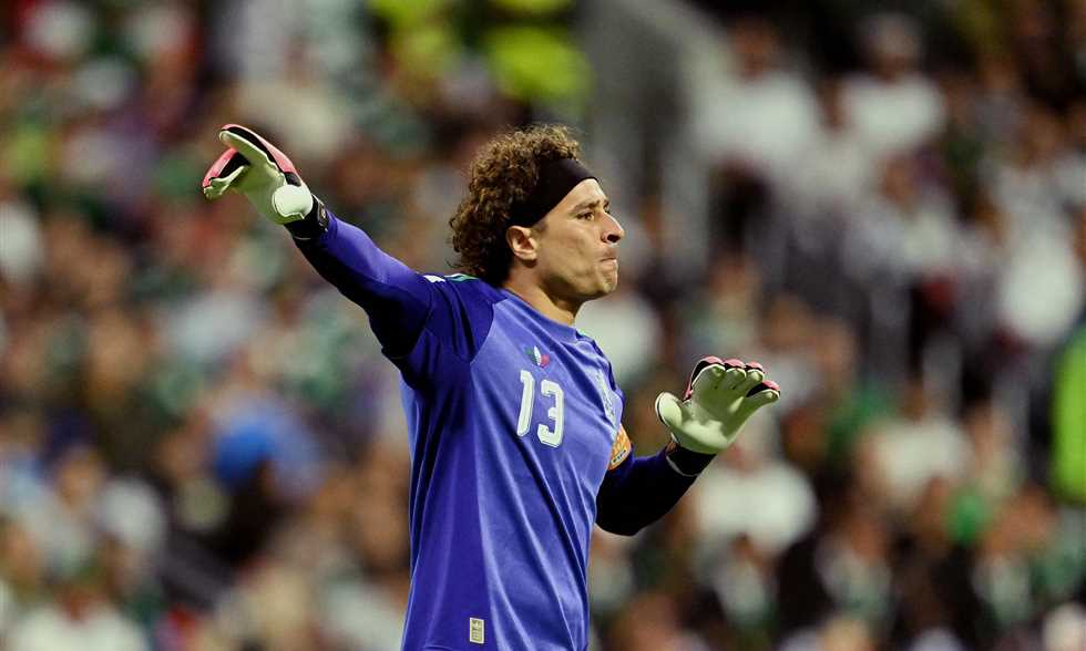 Guillermo Ochoa Announces Retirement from Professional Football