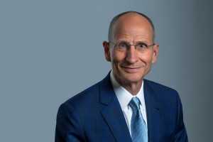 How the AI Data Center Boom Has Revolutionized CBRE’s Business Strategy