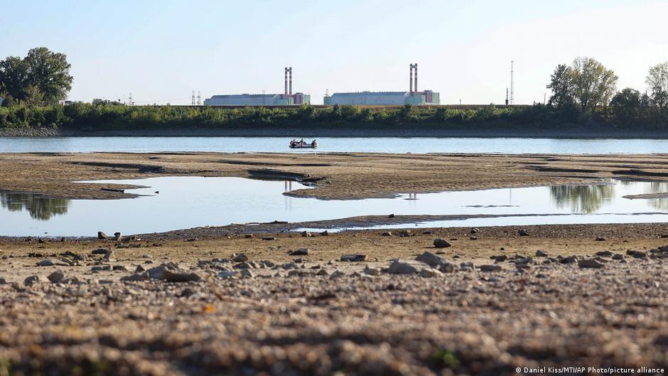 Hungary Shuts Down Sole Nuclear Plant Amid Record Low Danube Levels
