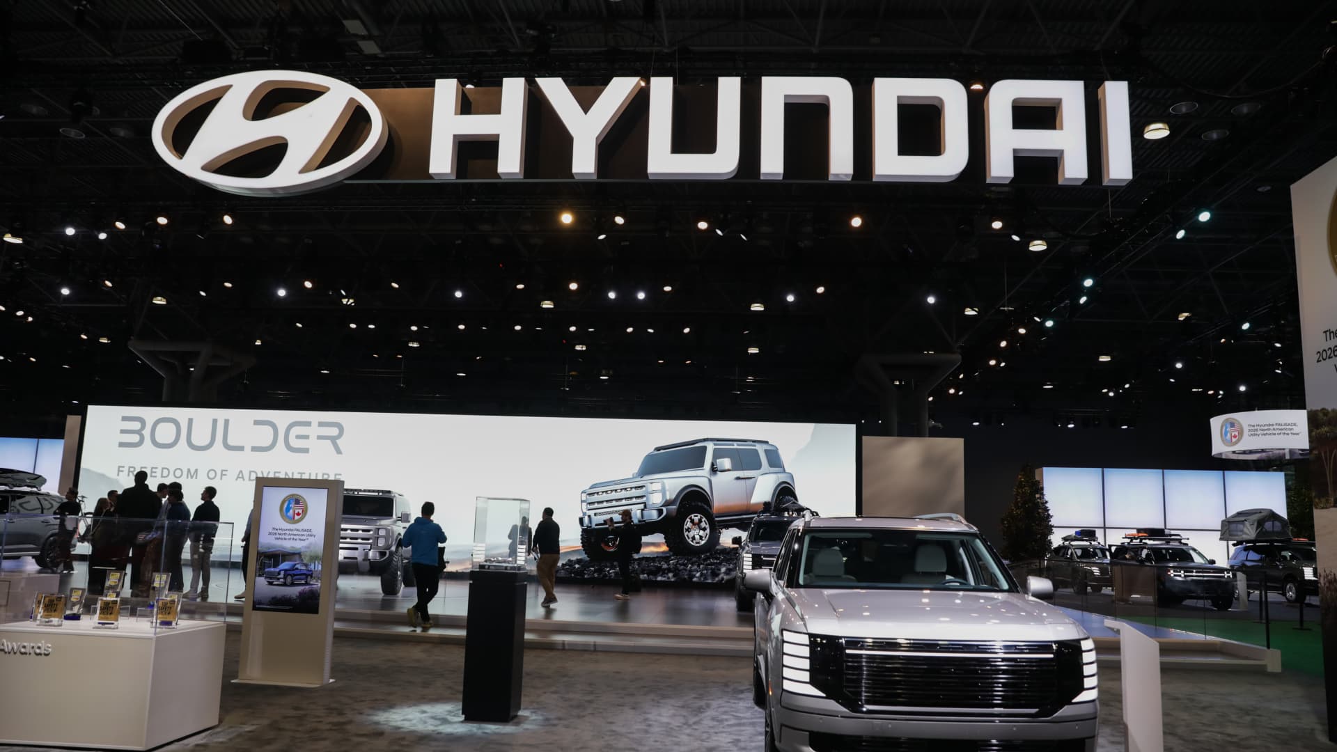 Hyundai Set to Surpass Ford in Quarter Three Sales Amid Hybrid Shortages
