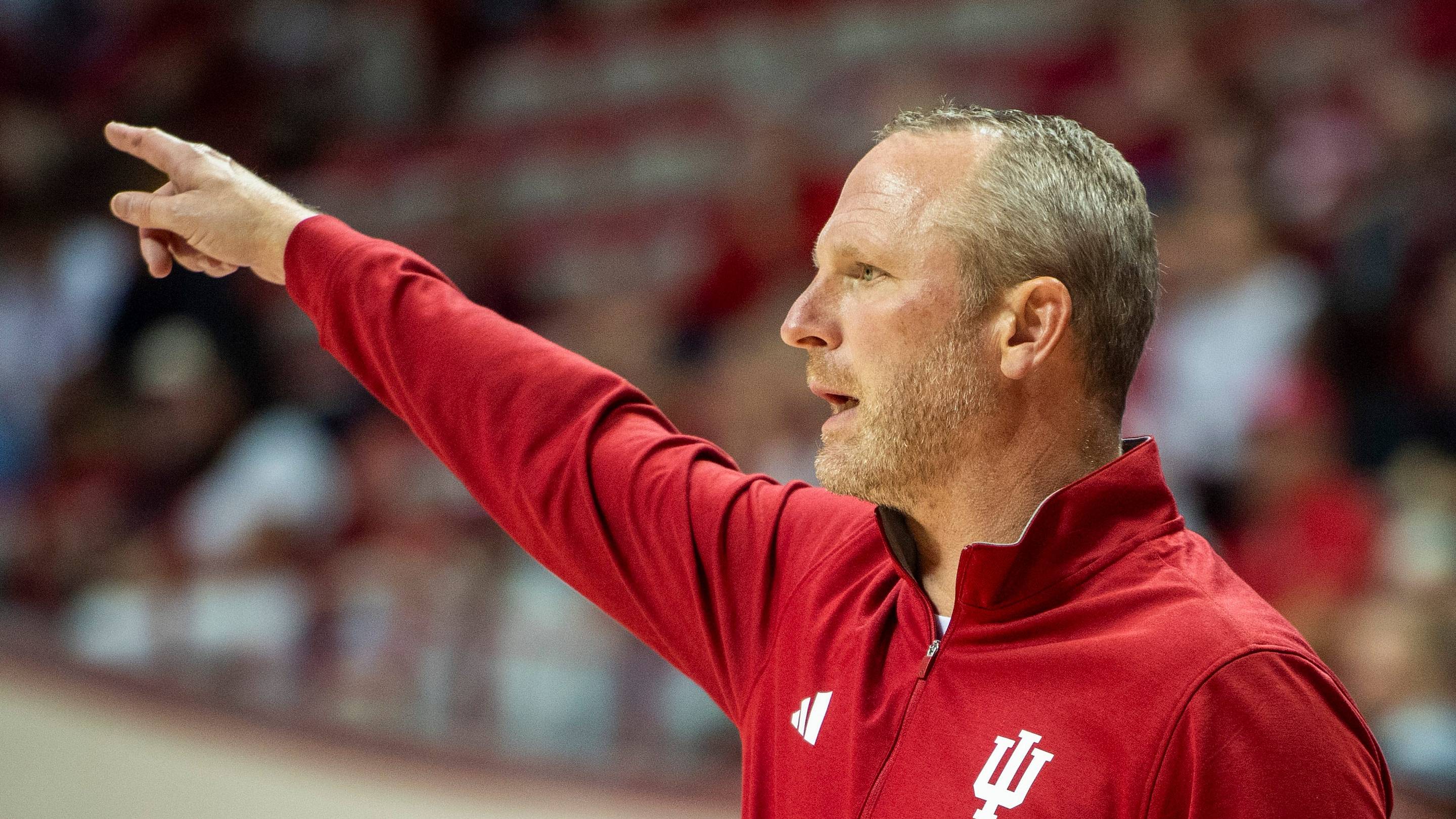 Indiana Hoosiers Show Early Improvements in Exhibition Against Team Canada