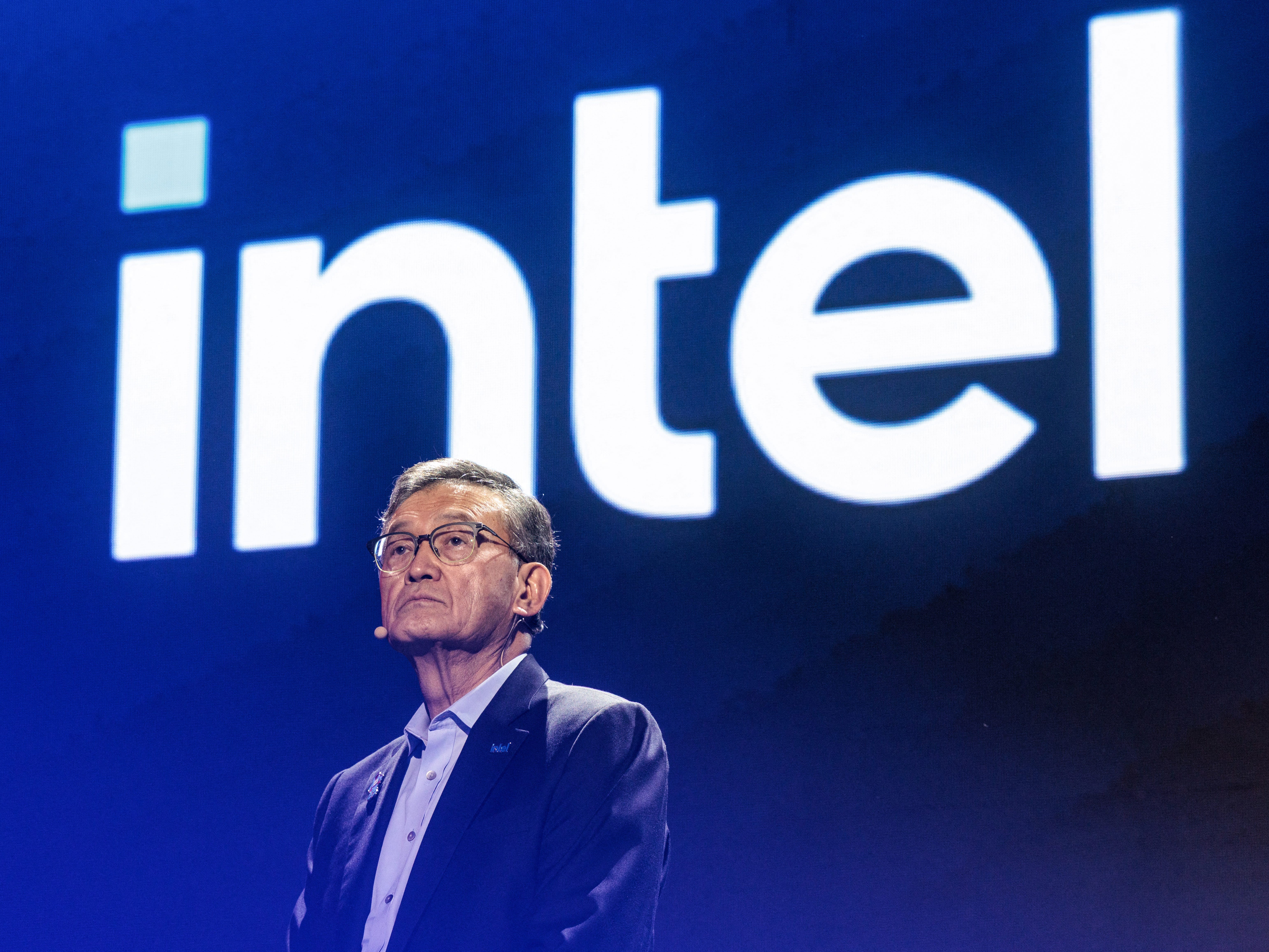Intel Announces Layoffs in Data Center Group Amid Efficiency Drive