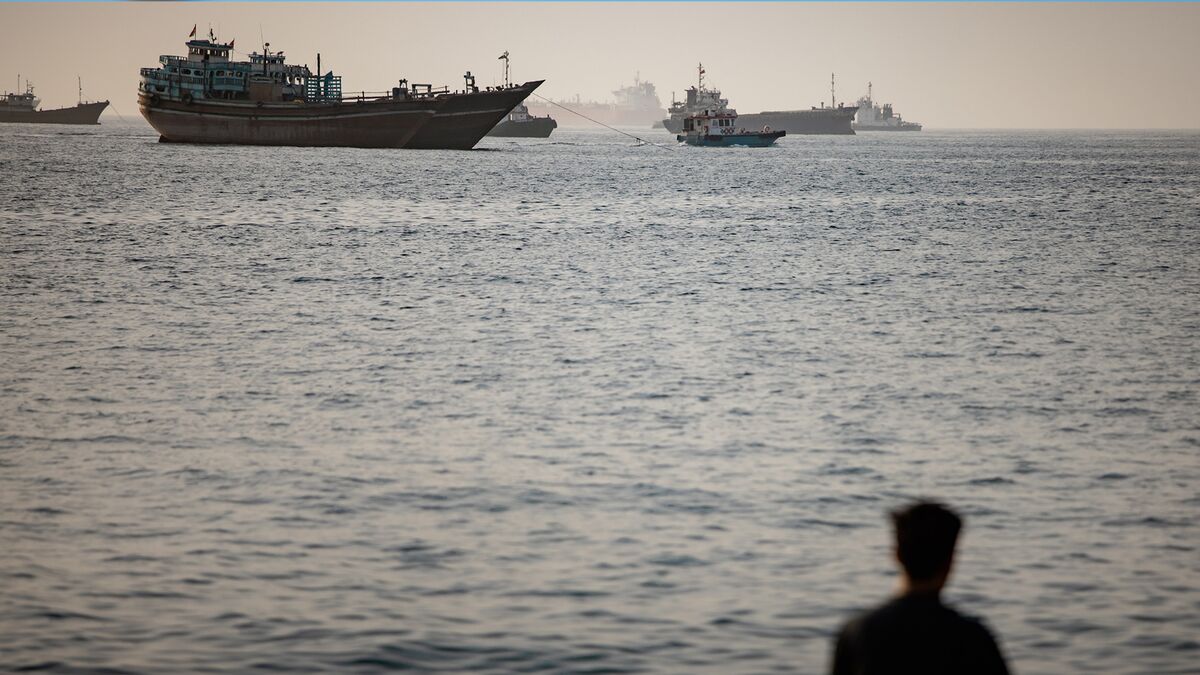 Iran Sanctions Losing Efficacy Amid Shifting Military Strategies