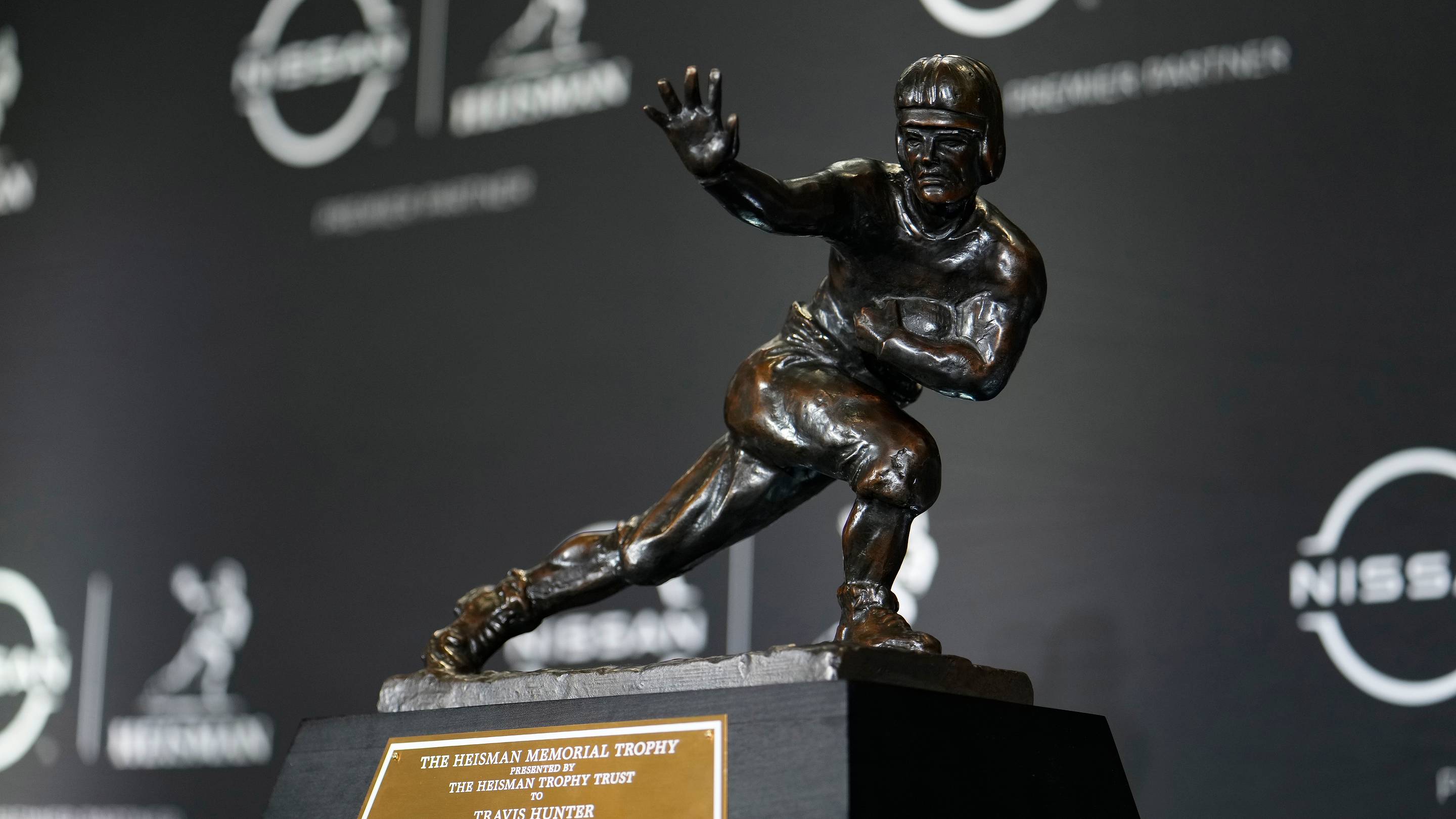 Keelon Russell Favored for Heisman After Stellar Four-Touchdown Game