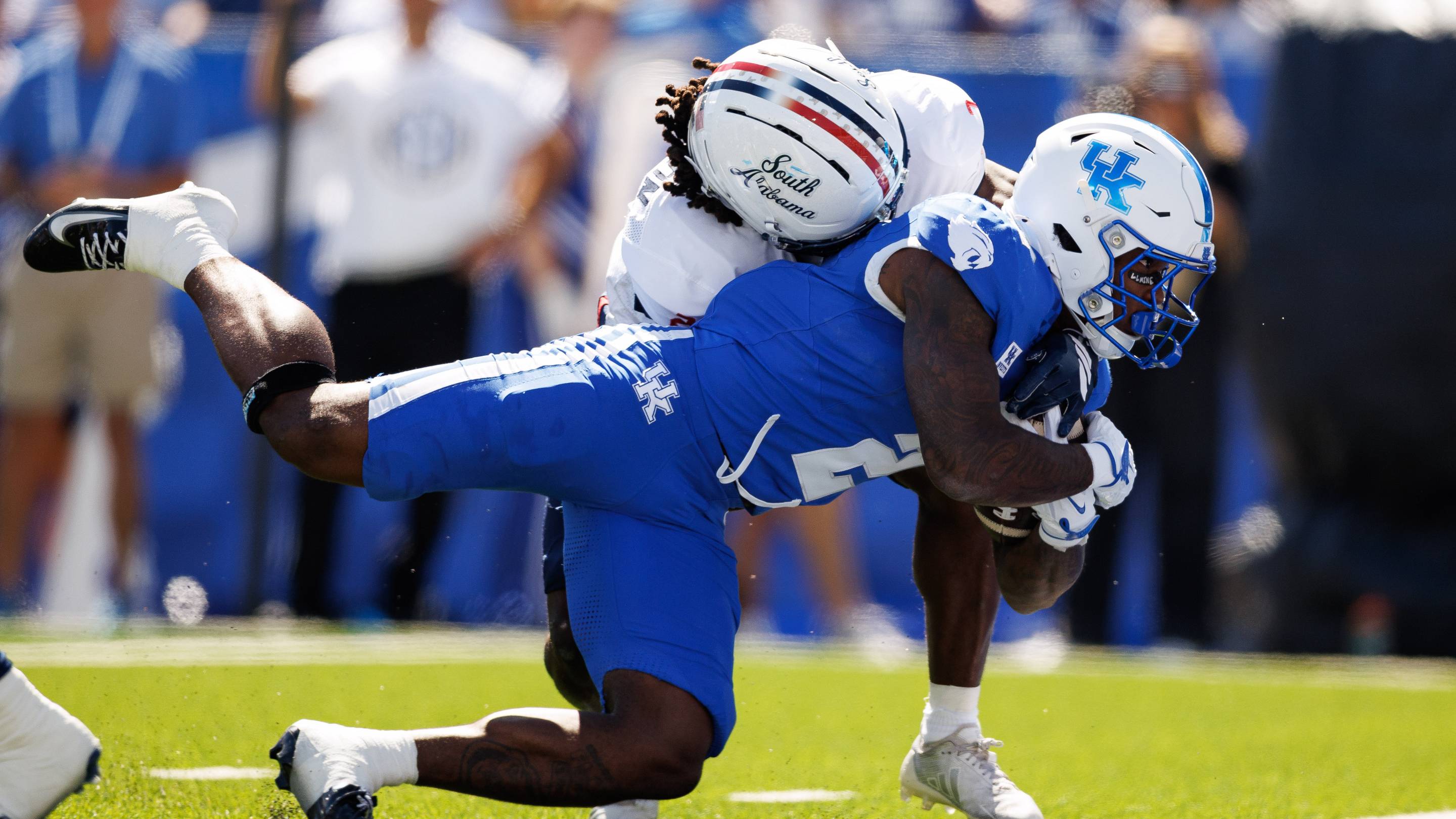 Kentucky Wildcats Rally for Dominant 45-21 Win Over South Alabama