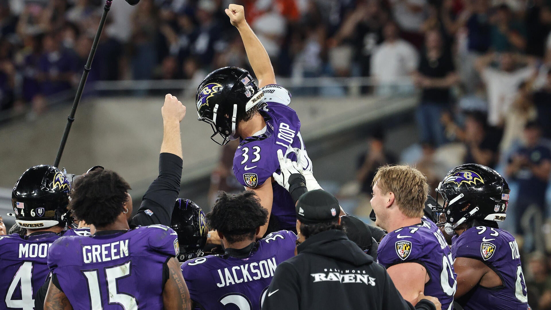 Lamar Jackson's Last-Minute Heroics Lift Ravens Over Cowboys in Dramatic Win