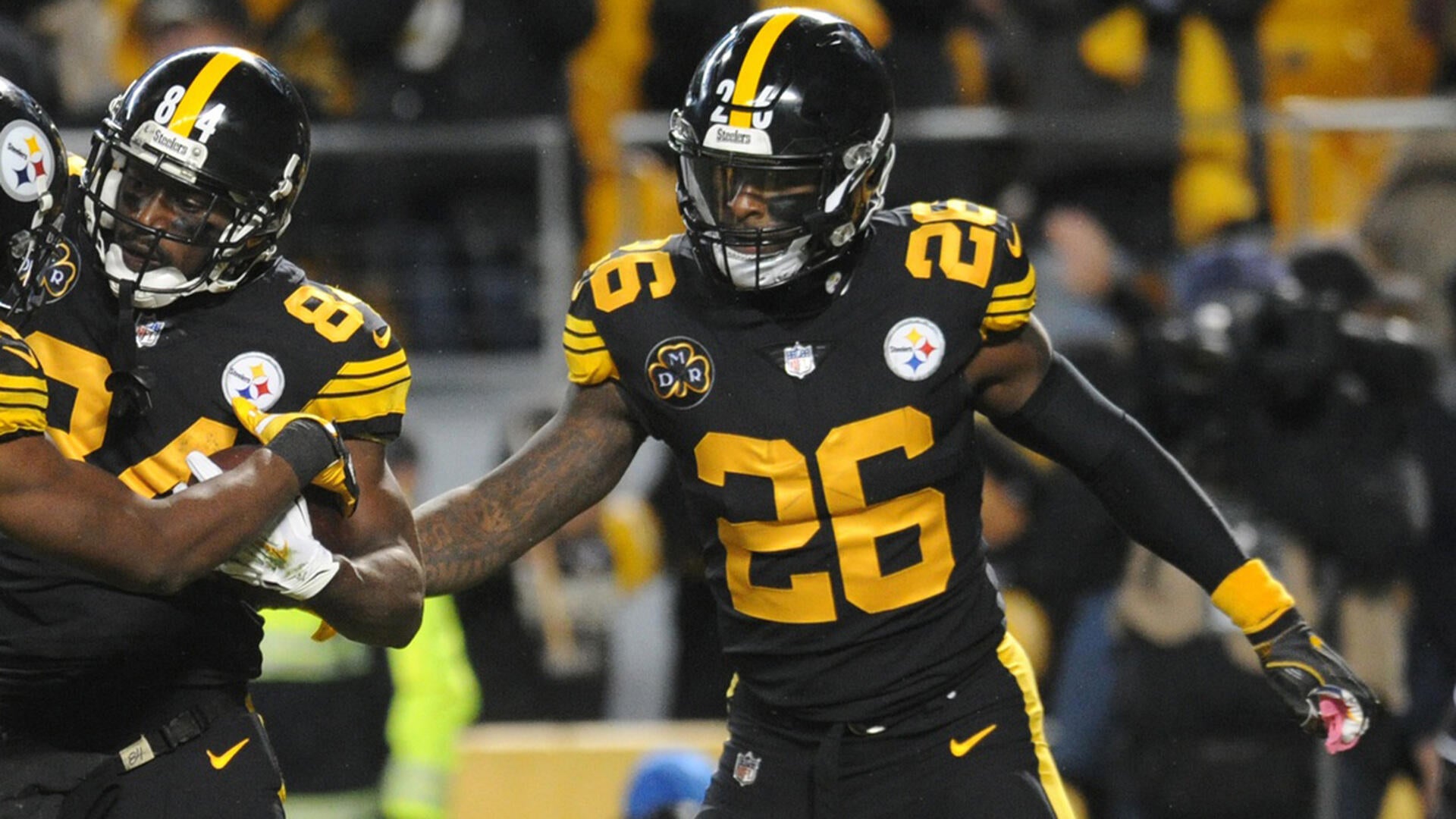 Le'Veon Bell Arrested in Ohio for Child Support Warrant Amid Legal Struggles