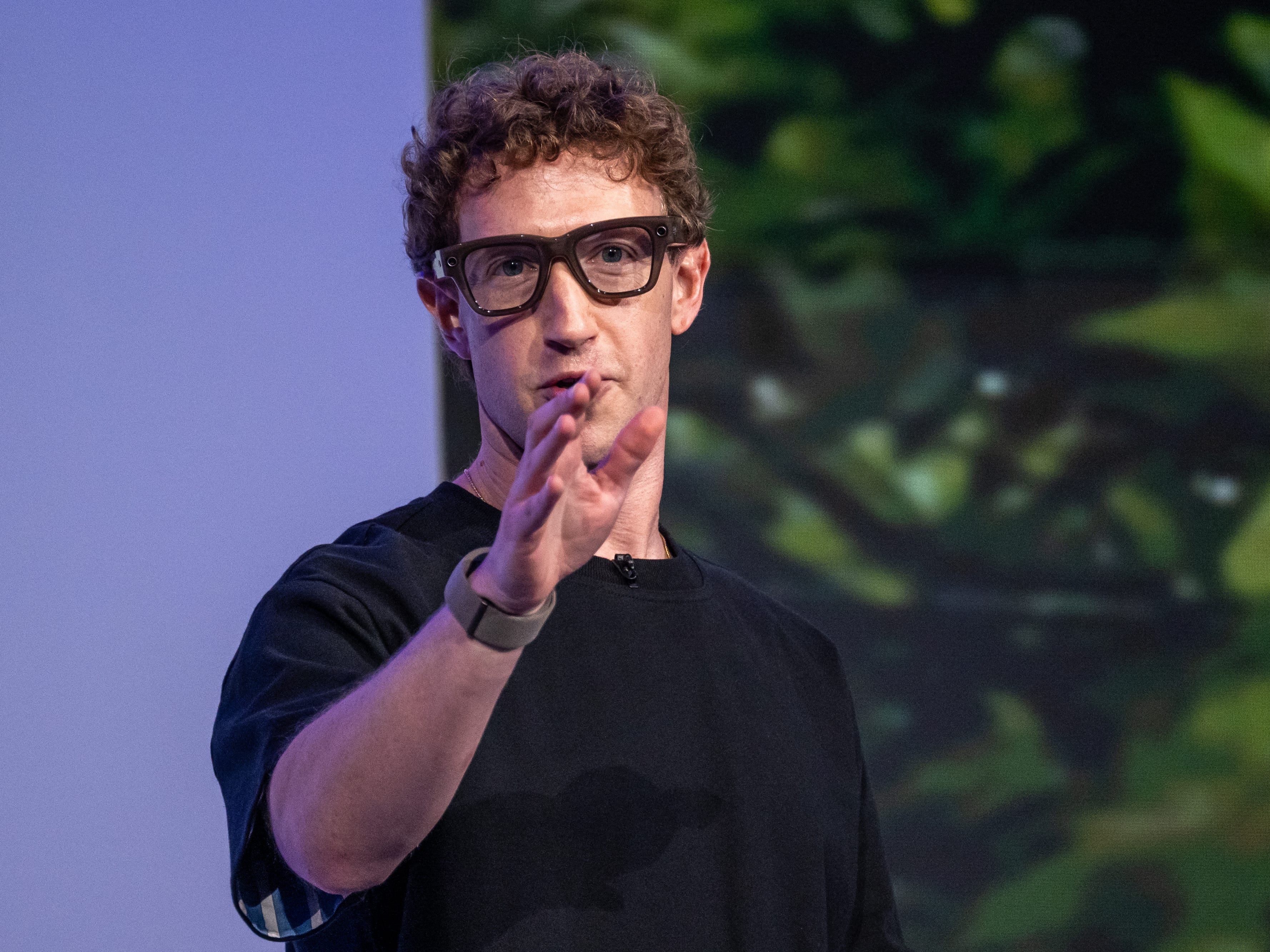 Meta Launches Subscription Plans to Boost Recurring Revenue