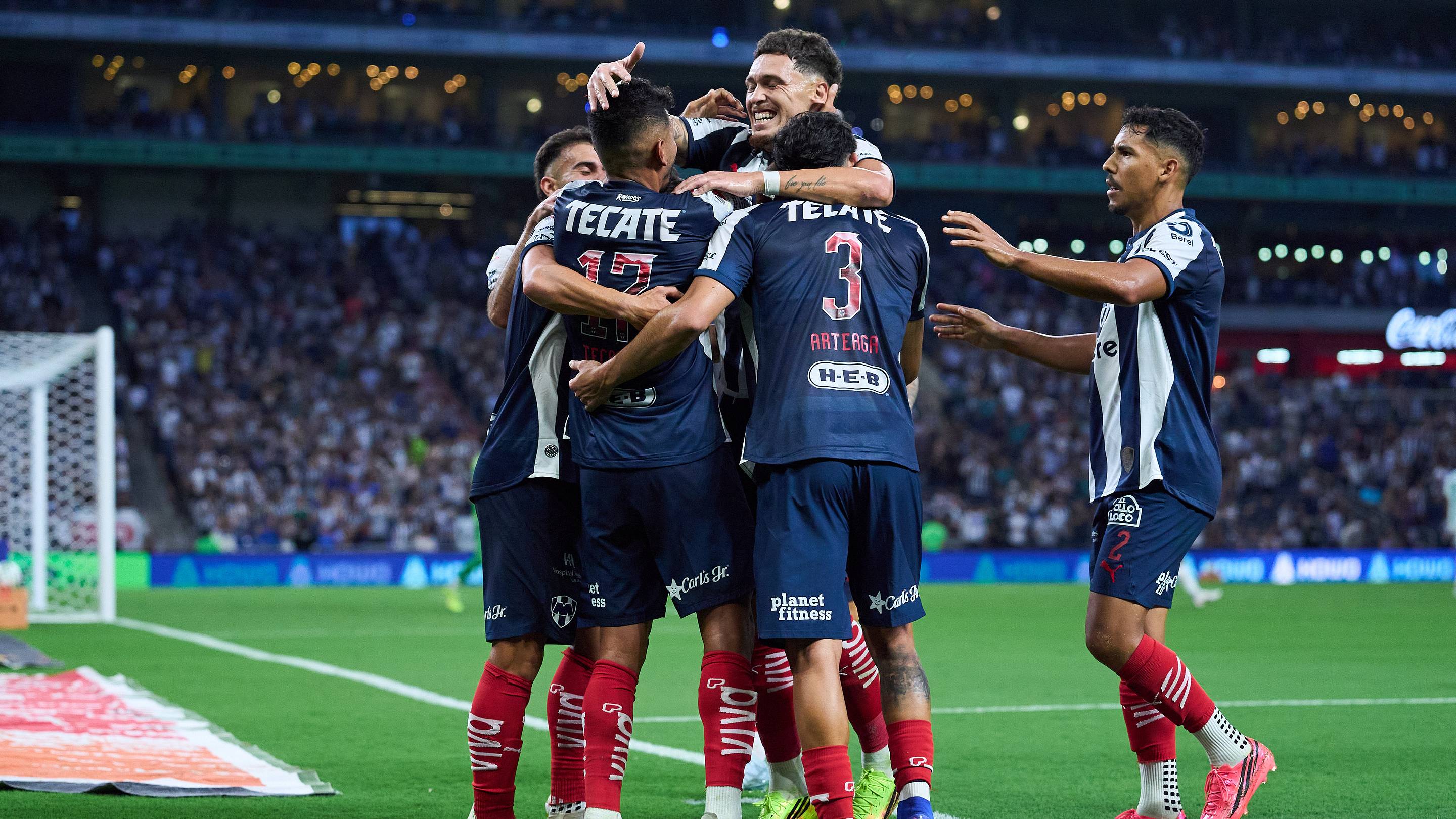 Monterrey Secures Dramatic 3-2 Victory Over Santos Laguna in Almeyda's Debut