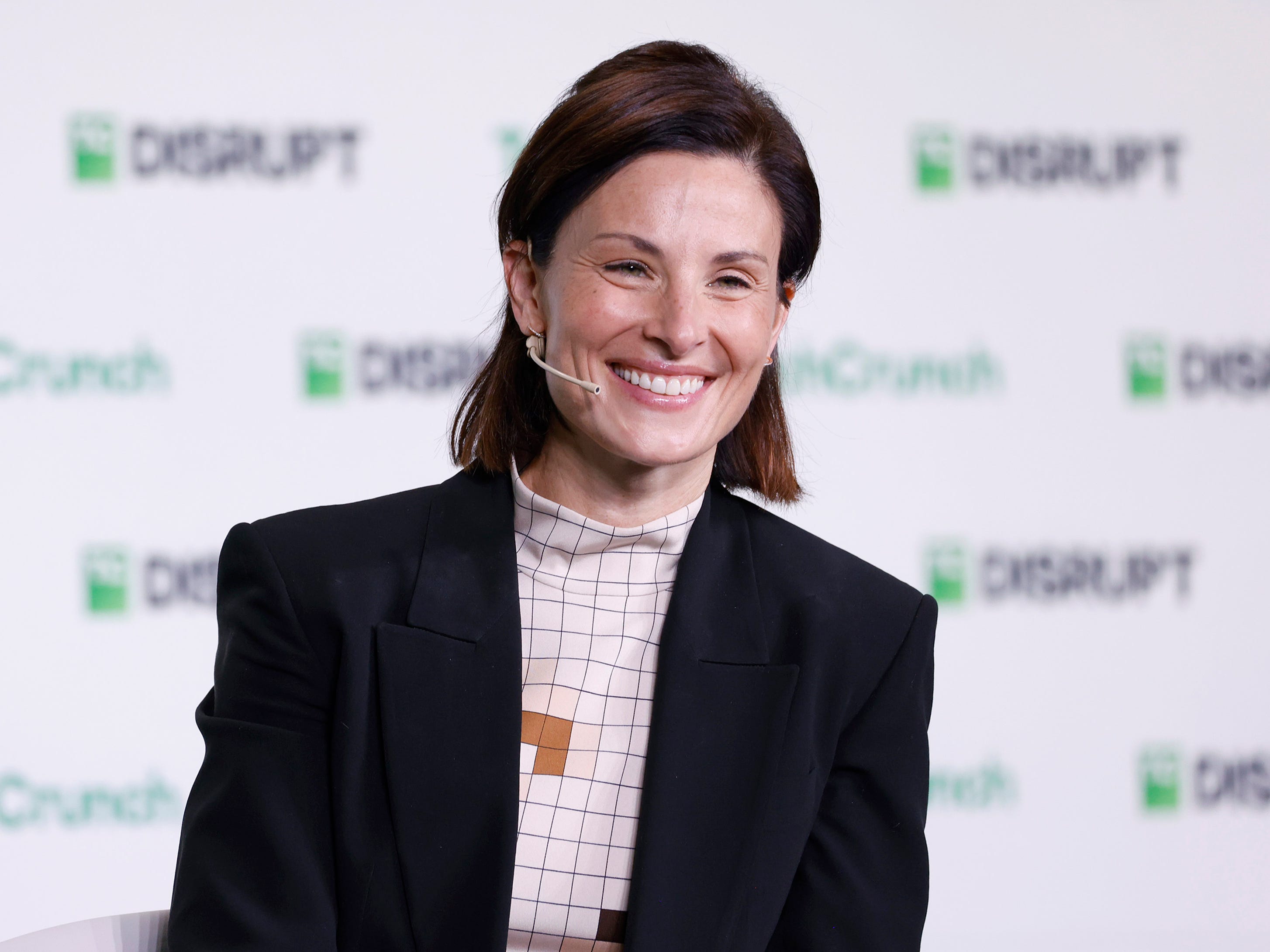 Netflix Advocates for AI Fluency Among All Employees, Says Top Exec