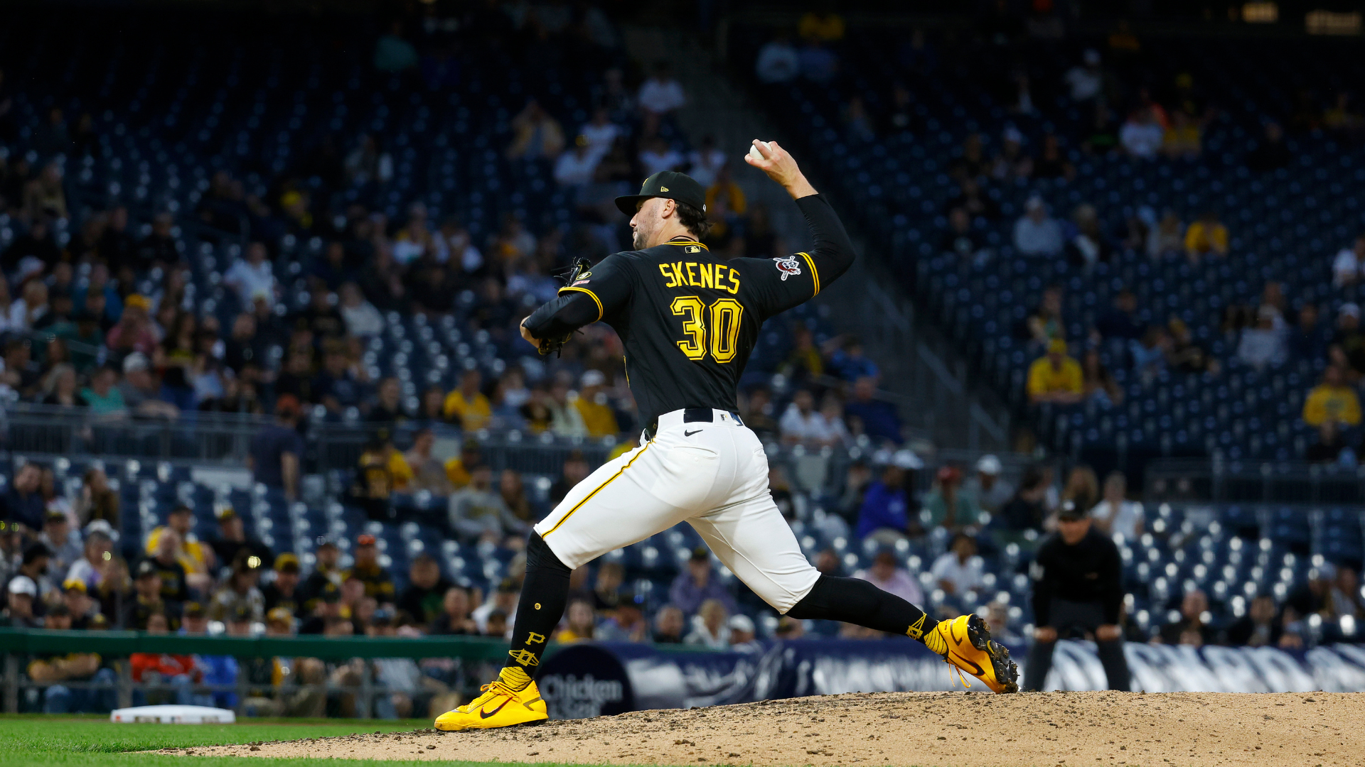 Pirates' Paul Skenes Flirts with History in Dominant Performance Against Rockies