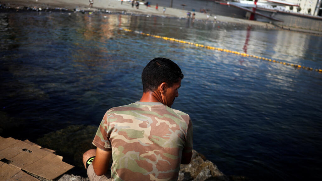 Spain Installs Floating Barrier in Ceuta Amid Migrant Influx