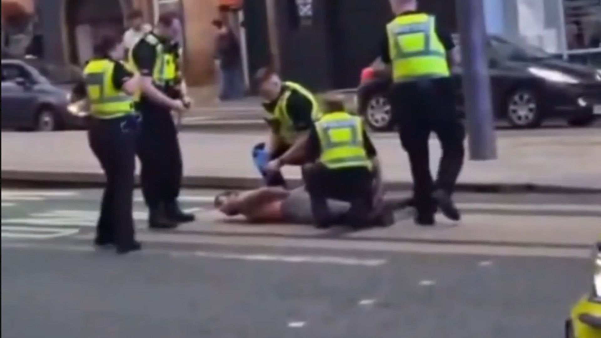 Suspect Arrested Following Anti-Muslim Stabbing Rampage in Edinburgh