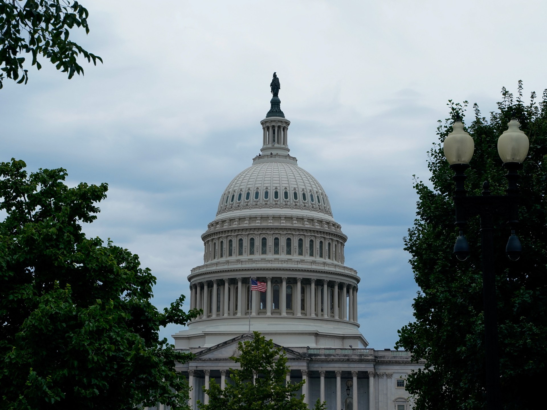 Trump Under Pressure to Submit Iran Memorandum to Congress