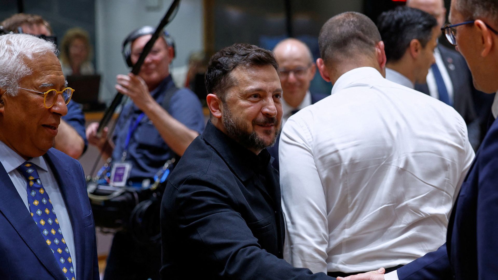 Ukraine Calls on EU to Press Russia for End to War Before Winter