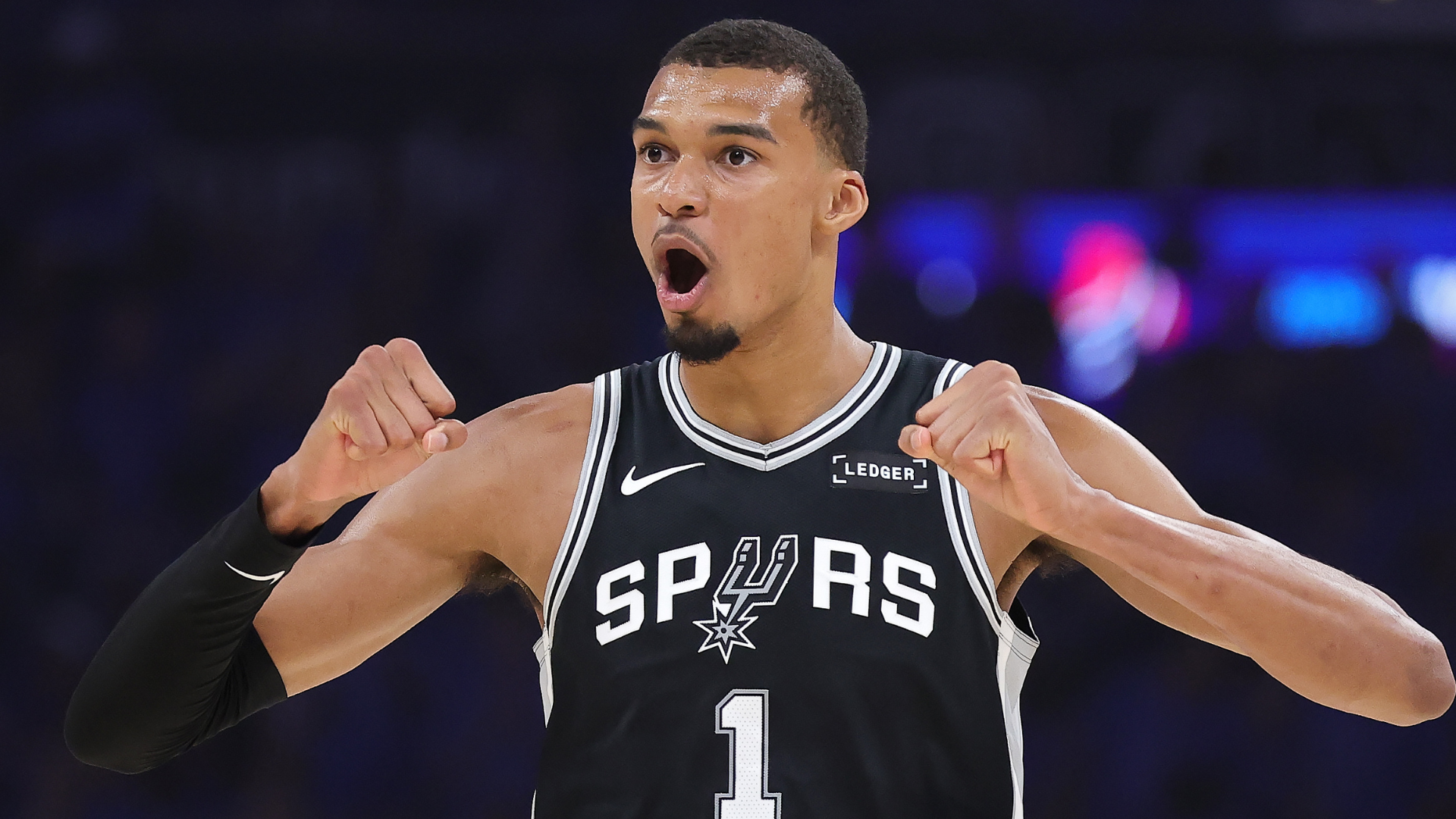 Wembanyama Shines as Spurs Defeat Thunder in Thrilling Game 1 of the 2026 WCF