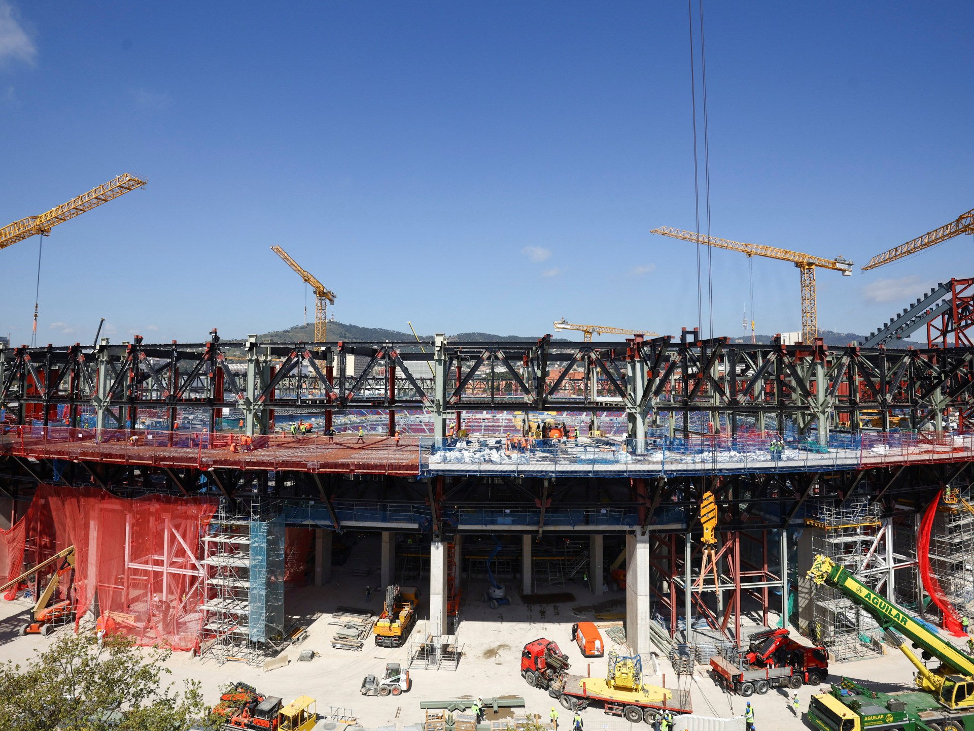 Worker Dies During Renovation of Barcelona’s Camp Nou Stadium