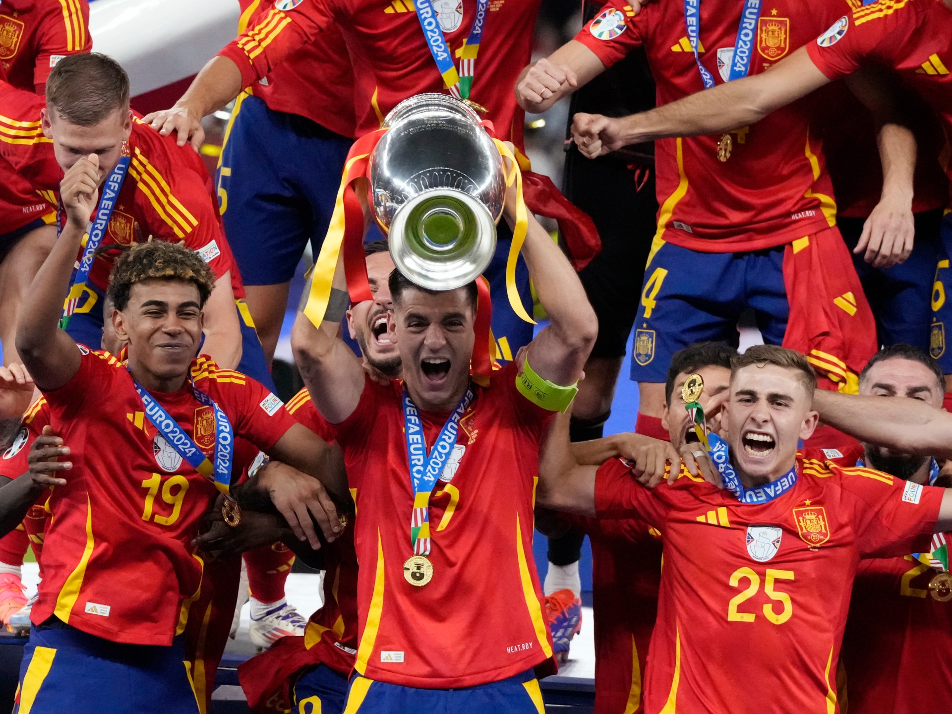 World Cup 2026: Spain Fans and Players Cautiously Embrace Favourite Status